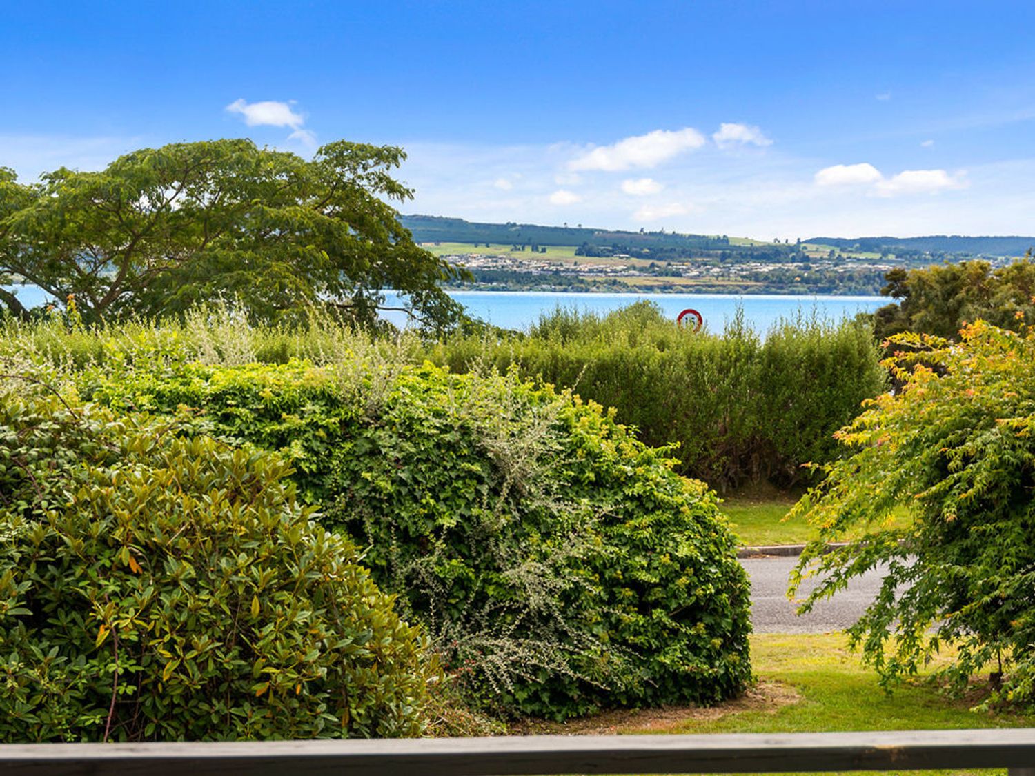 Wharewaka Bach - Lake Taupo Holiday Home                     photo 30