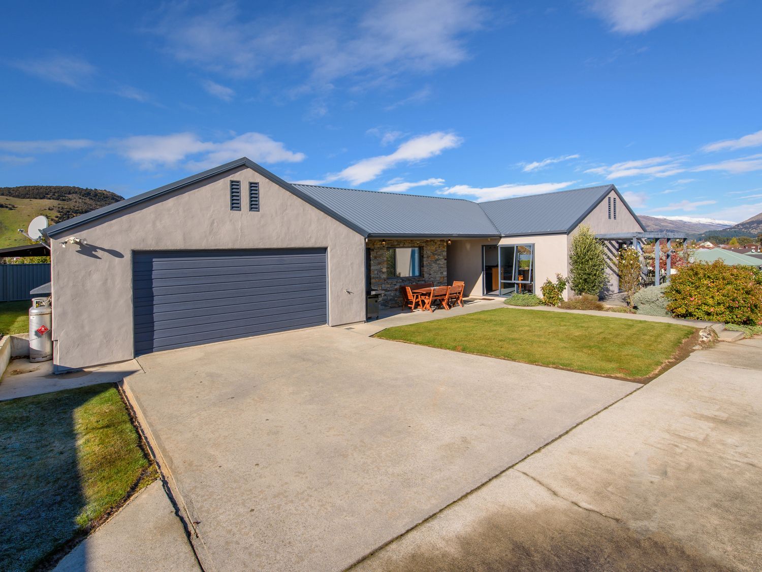 Mount Iron Magic - Wanaka Holiday Home                     photo 26