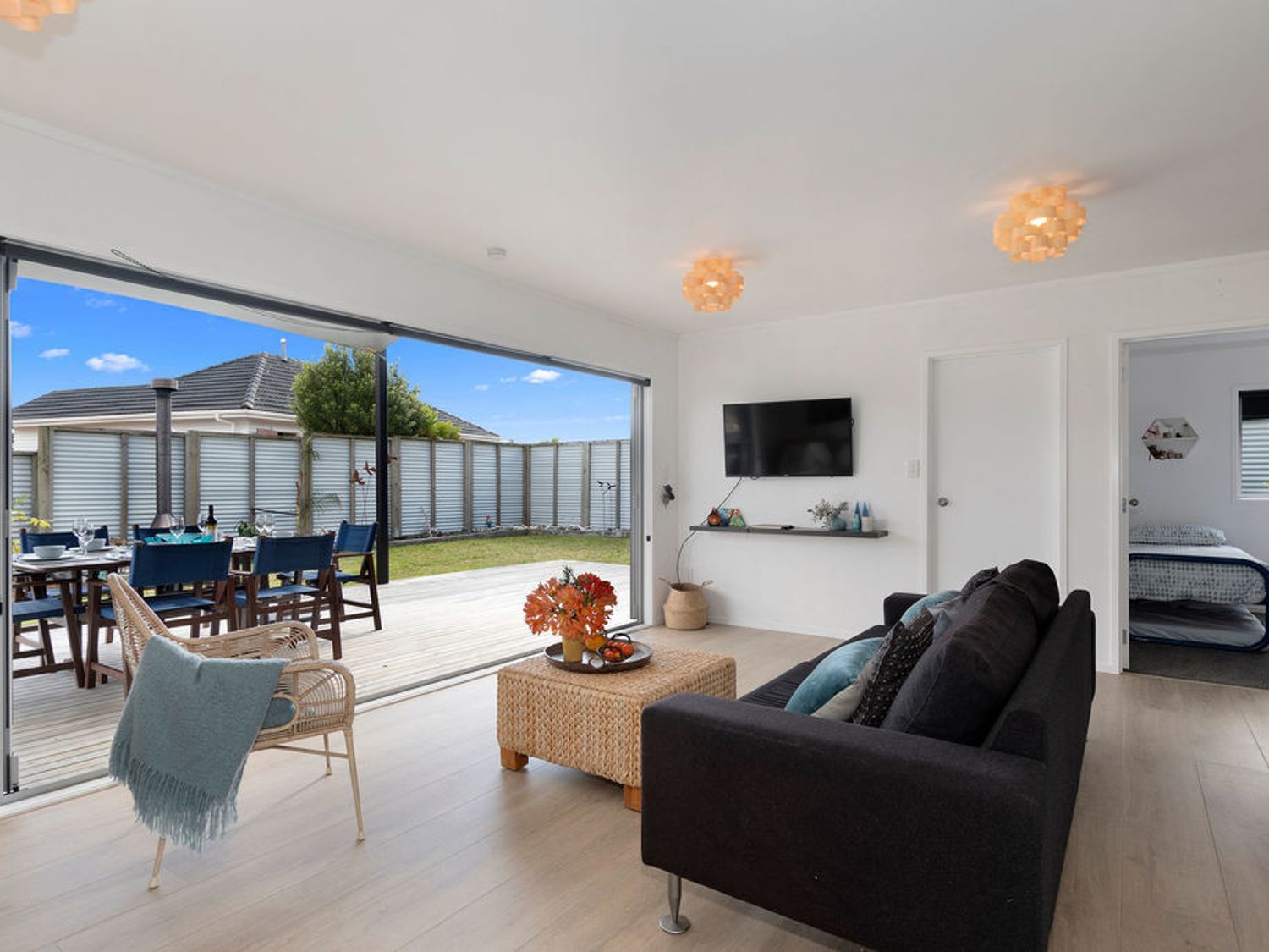 The Sunshine Bungalow - Mangawhai Heads Home                     photo 2