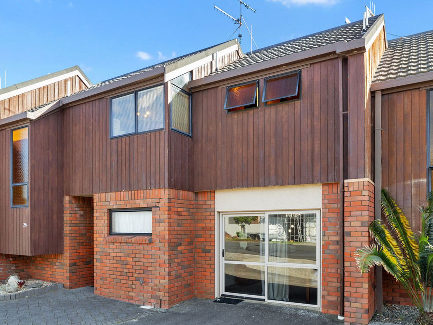Downtown Mountview - Mt Maunganui Holiday Home                     photo 2