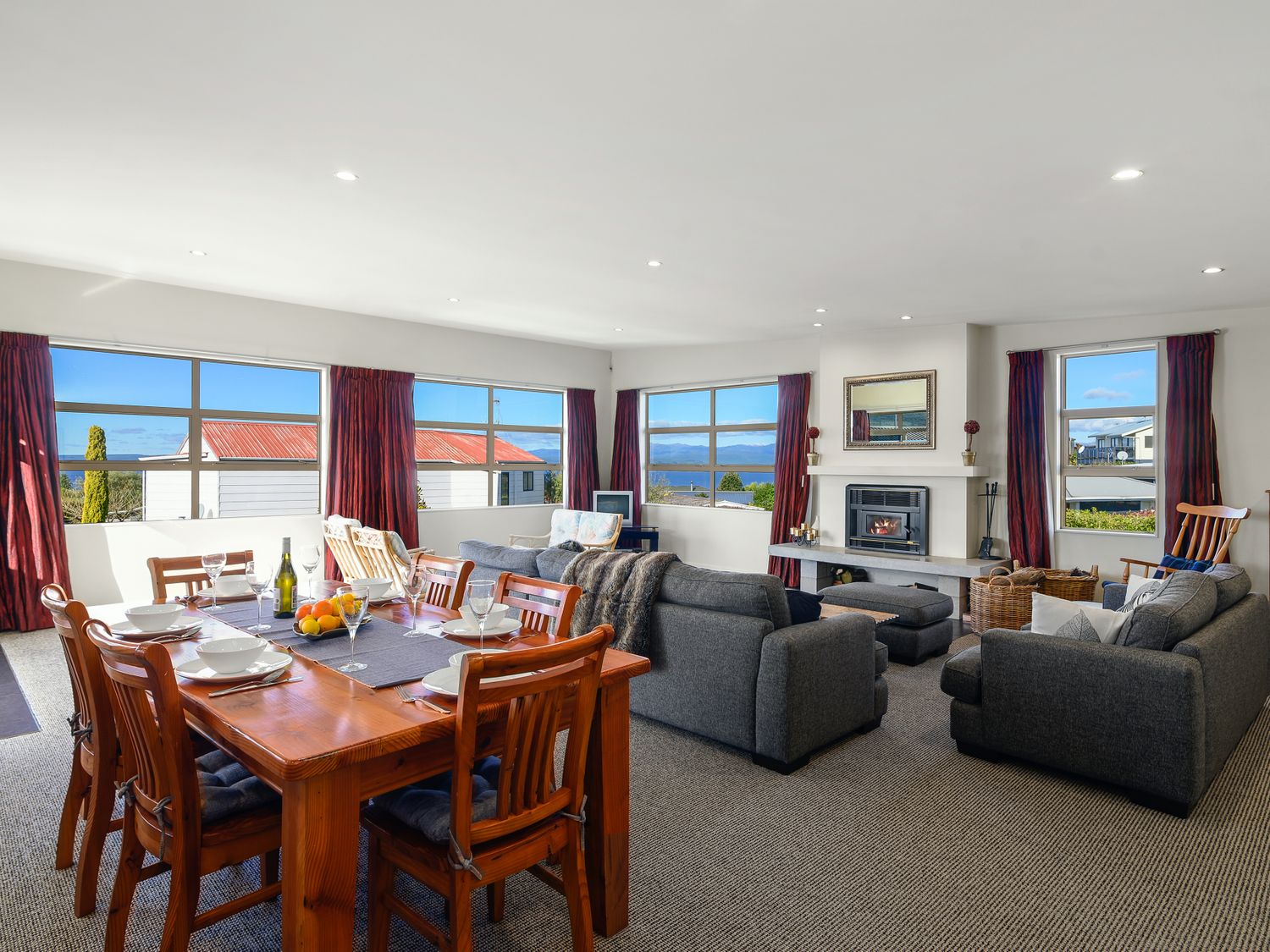 Kaimanawa Lookout - Omori Holiday Home                     photo 2