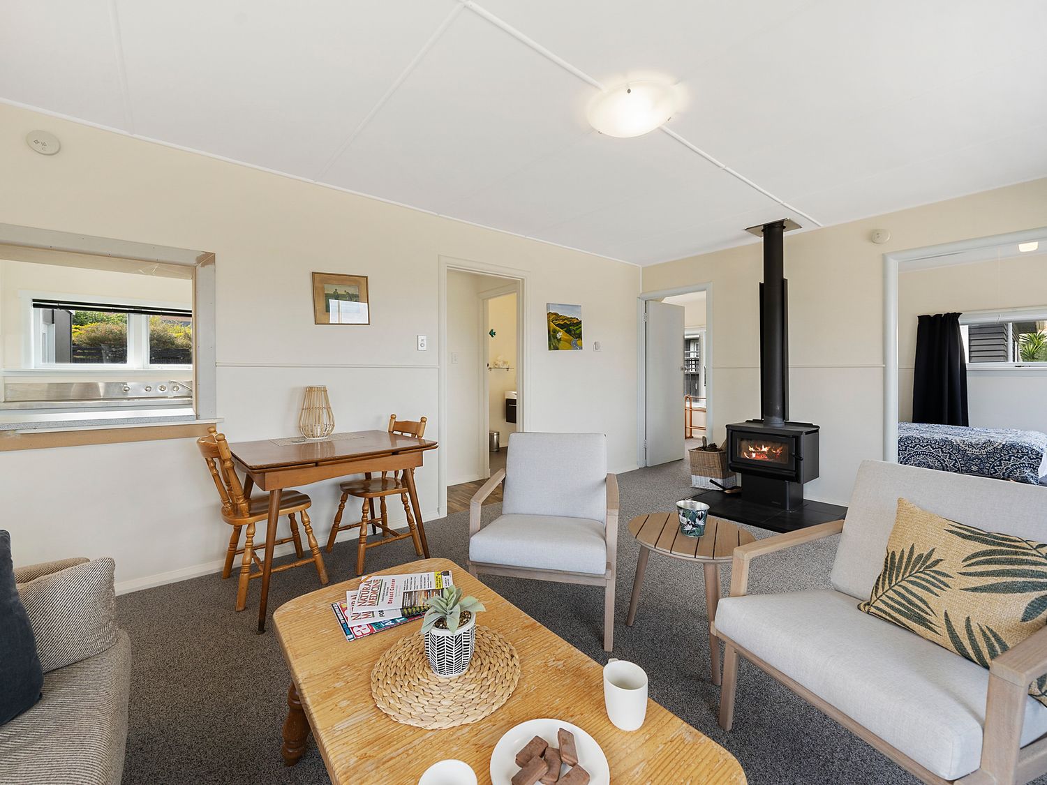 The Green Trout - Paraparaumu Beach Holiday Home -  - 1032997 - photo 1