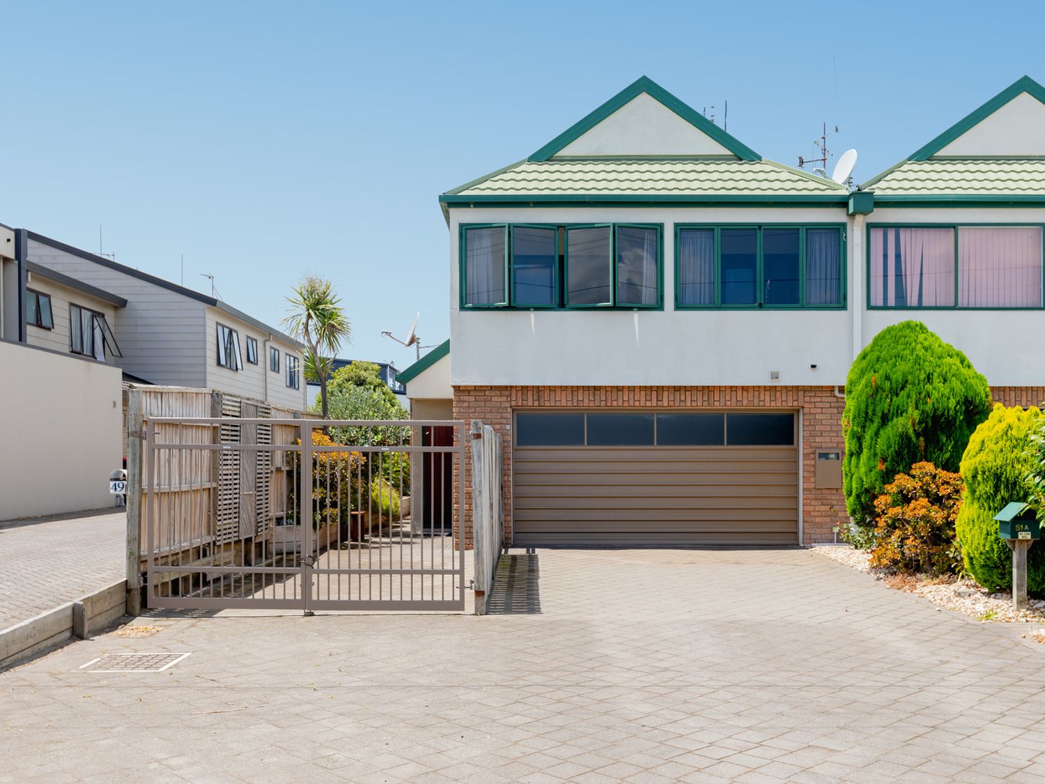 Mount Sunset - Mt Maunganui Townhouse                     photo 11