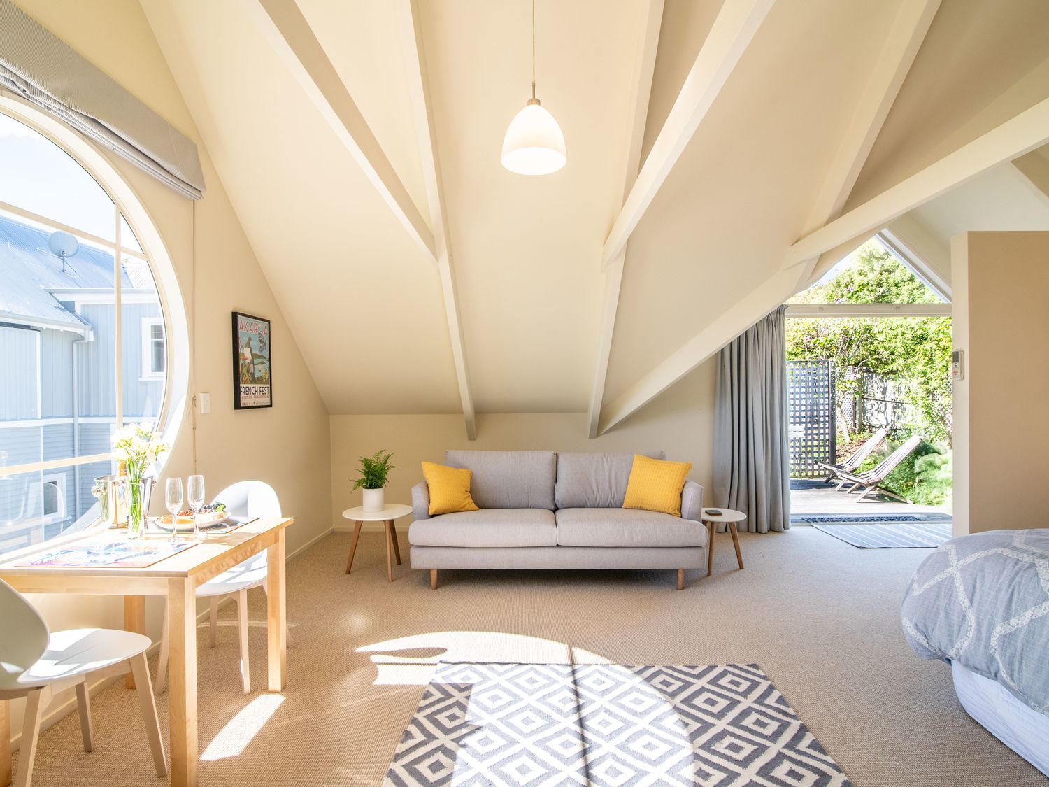 The Boathouse - Akaroa Holiday Home                     photo 2