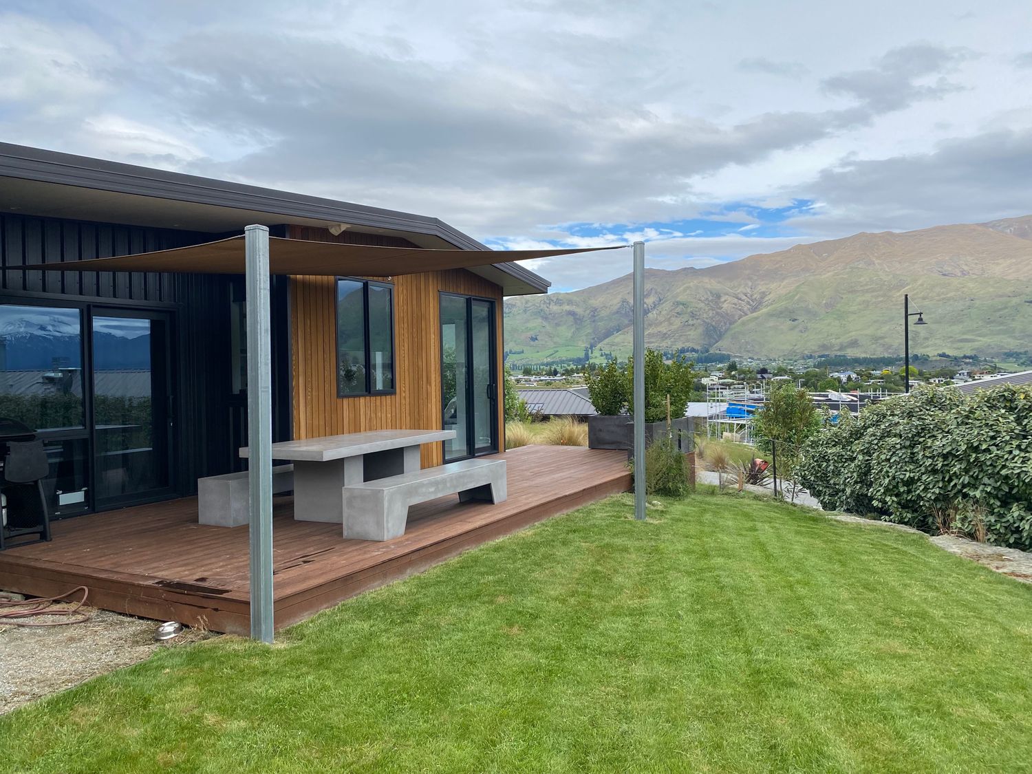 Karearea Views - Wanaka Holiday Home                     photo 18