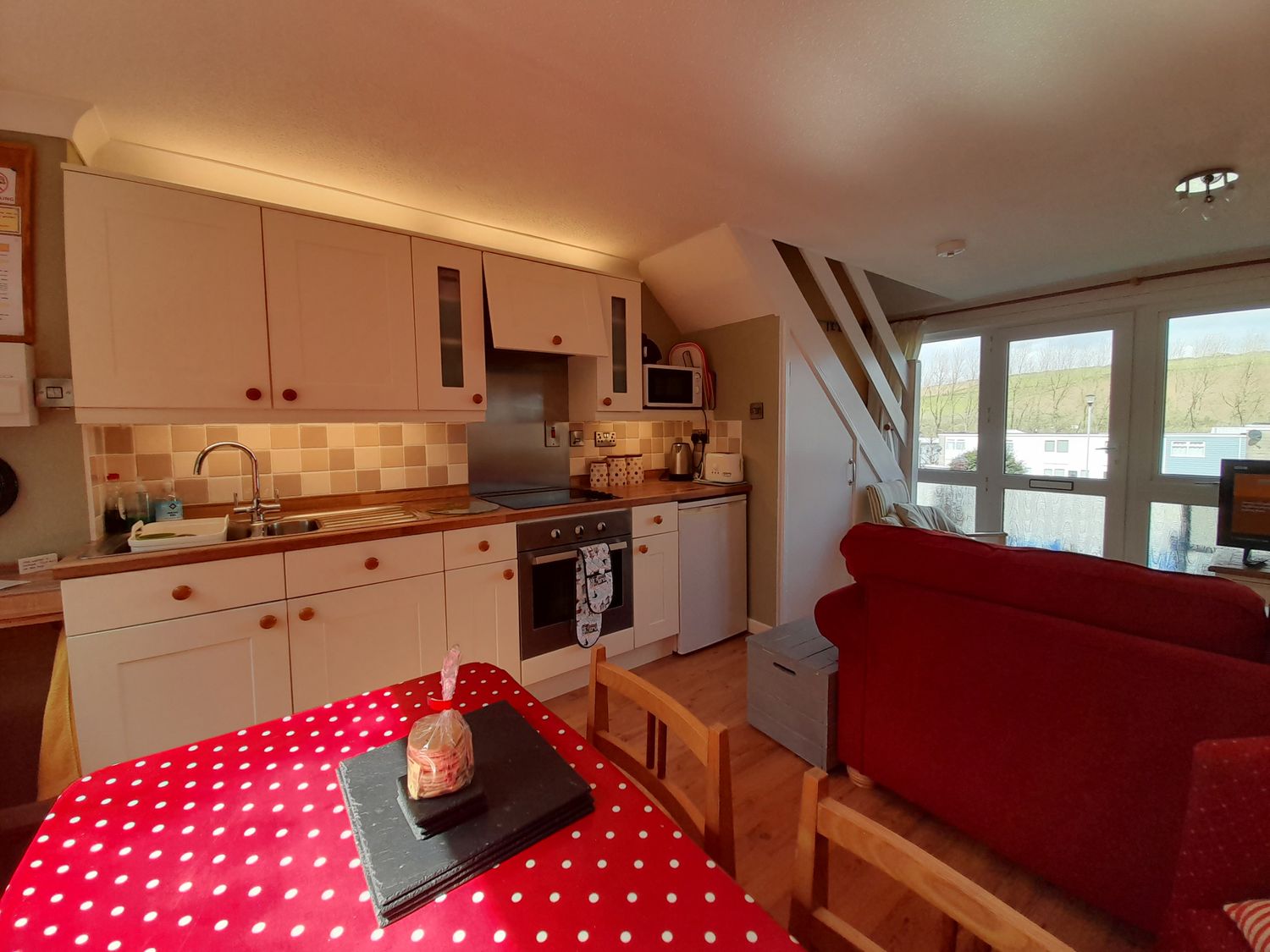 34 Freshwater Bay - South Wales - 1035504 - photo 1