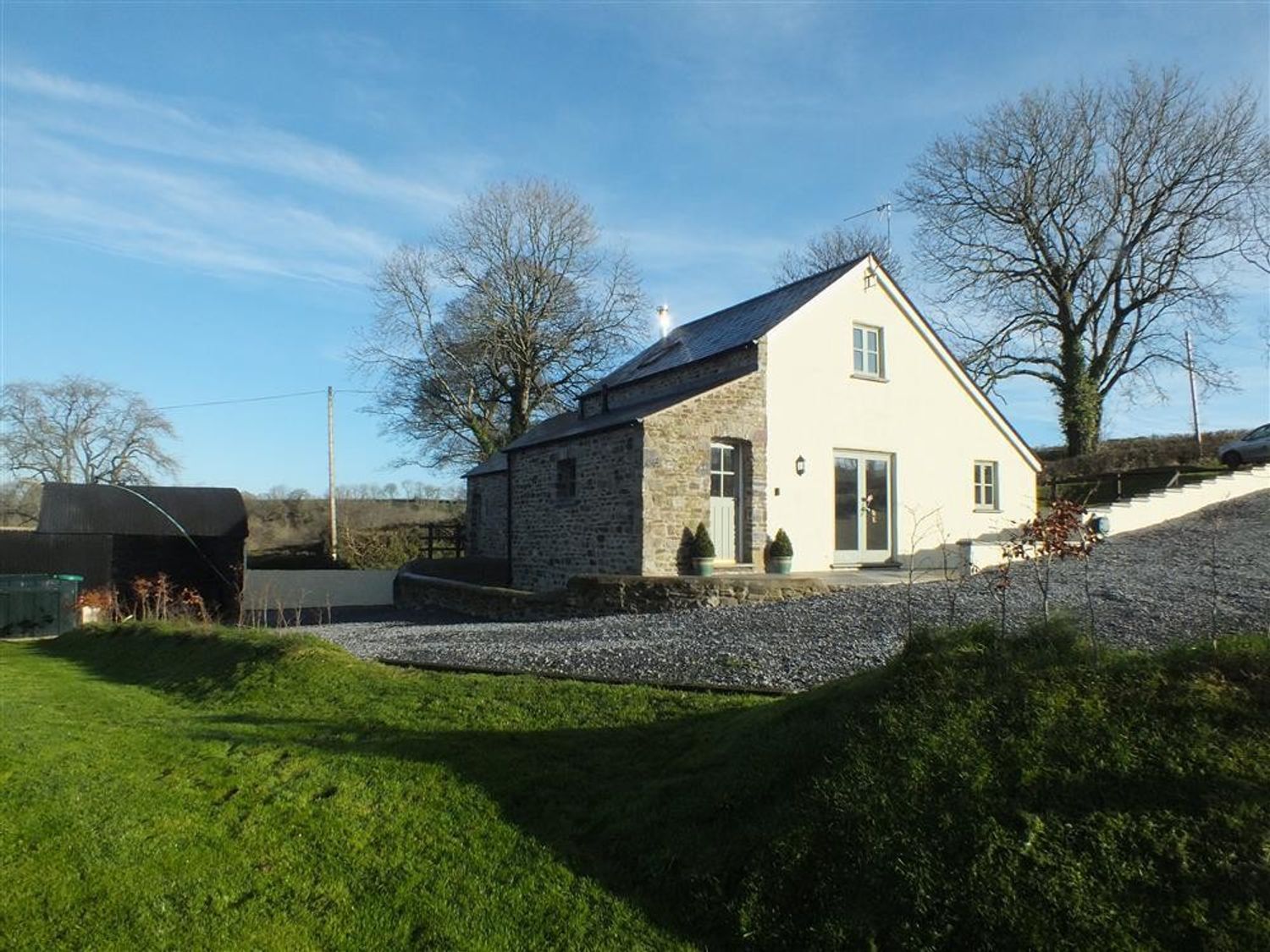 Gwyddno Lodge Narberth Templeton Self Catering Holiday Cottage