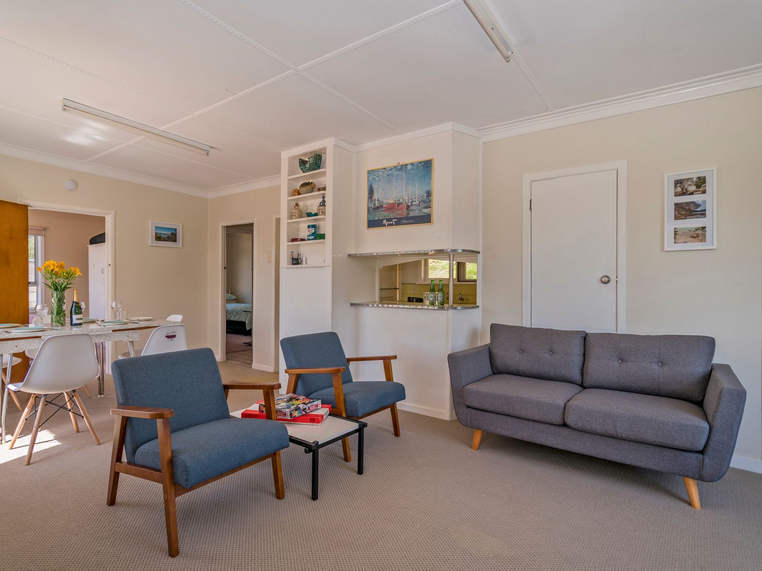 Sun Seeker Bach - Ferry Landing Holiday Home                     photo 2