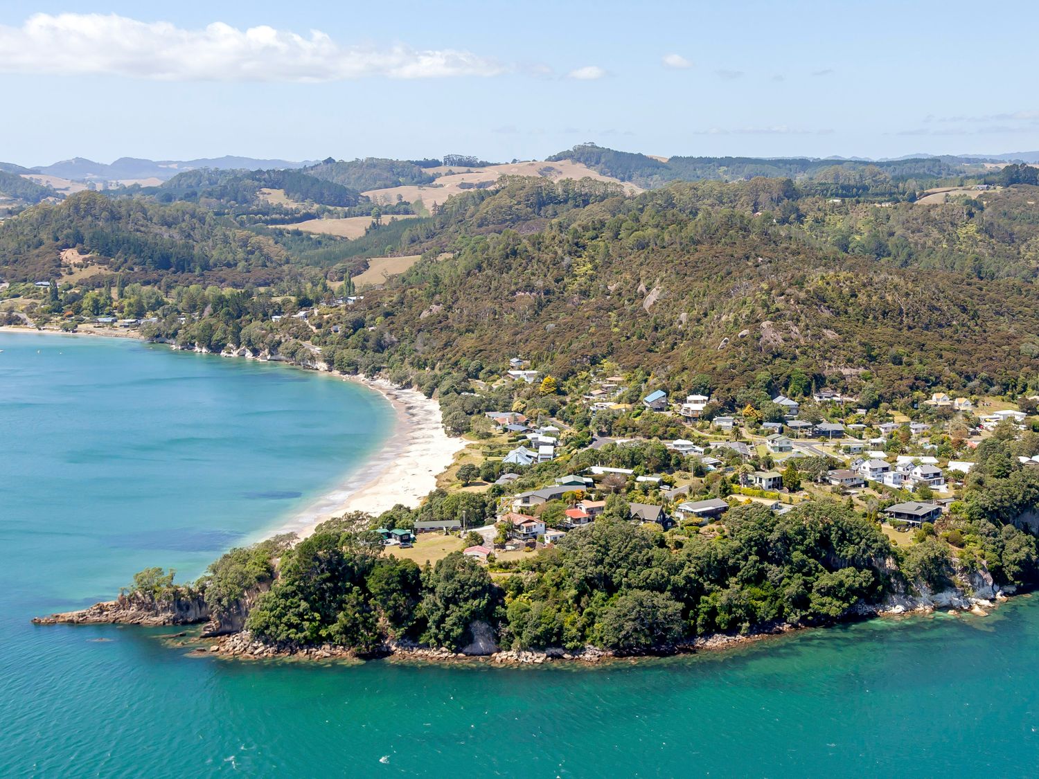 Sun Seeker Bach - Ferry Landing Holiday Home                     photo 31