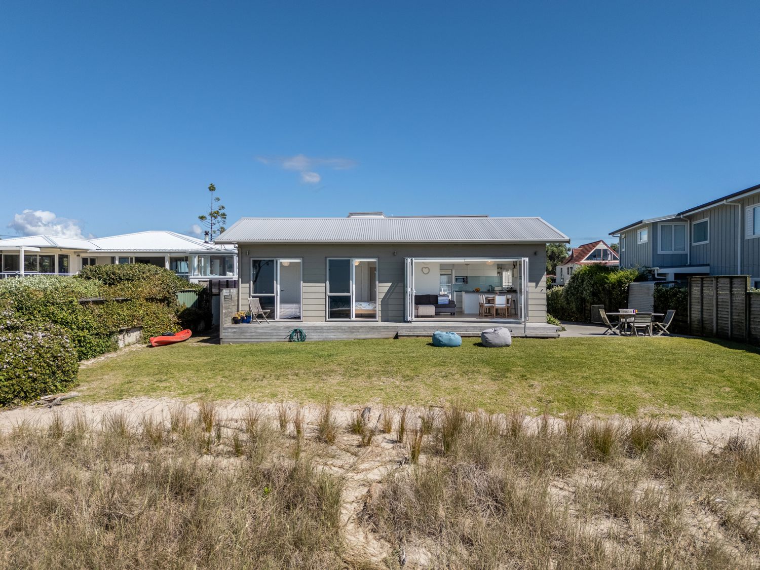Beachfront Beauty - Whangamata Beachfront Home -  - 1037096 - photo 1