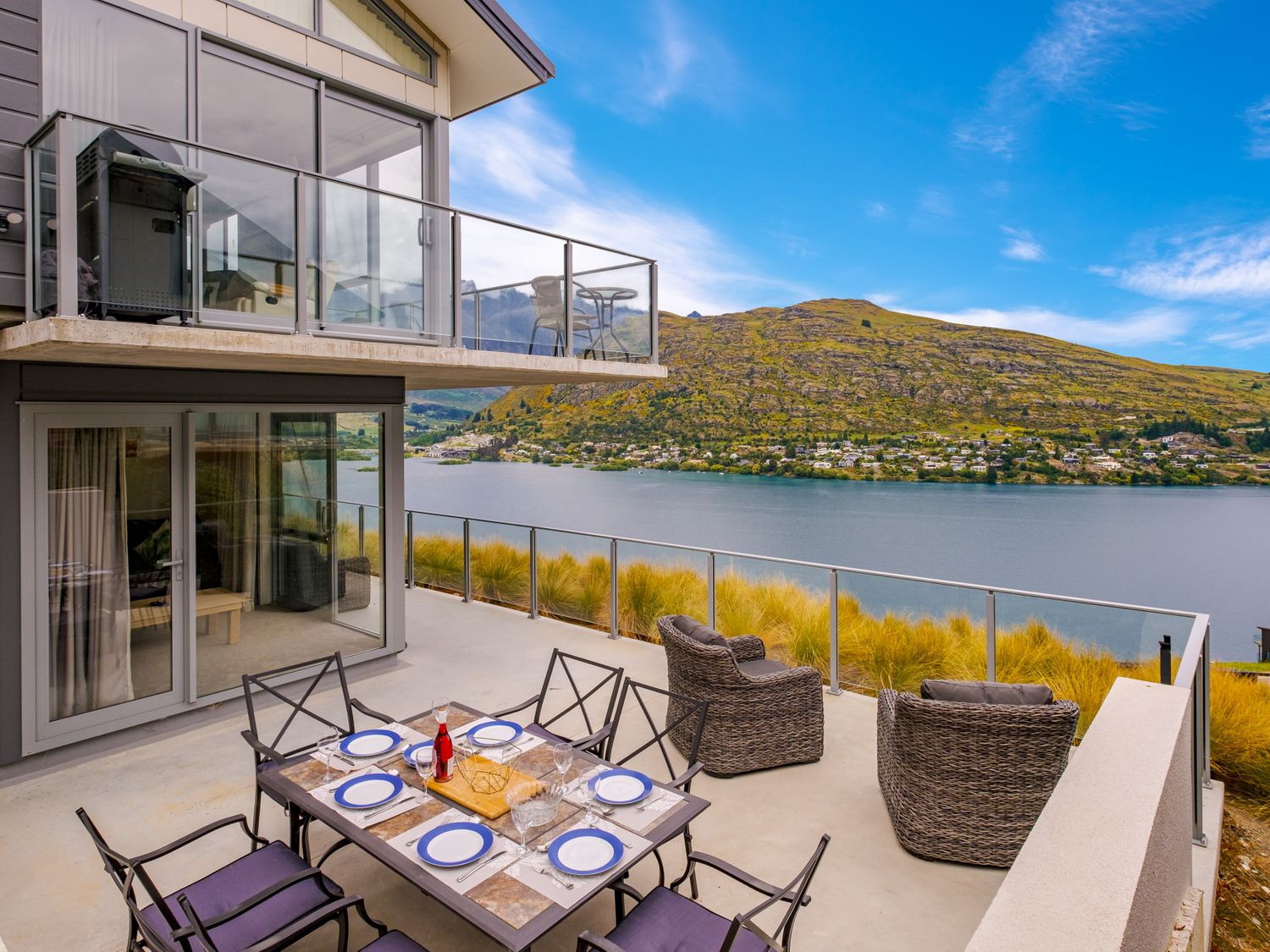 Queenstown Lake Views - Downstairs Apartment                     photo 13