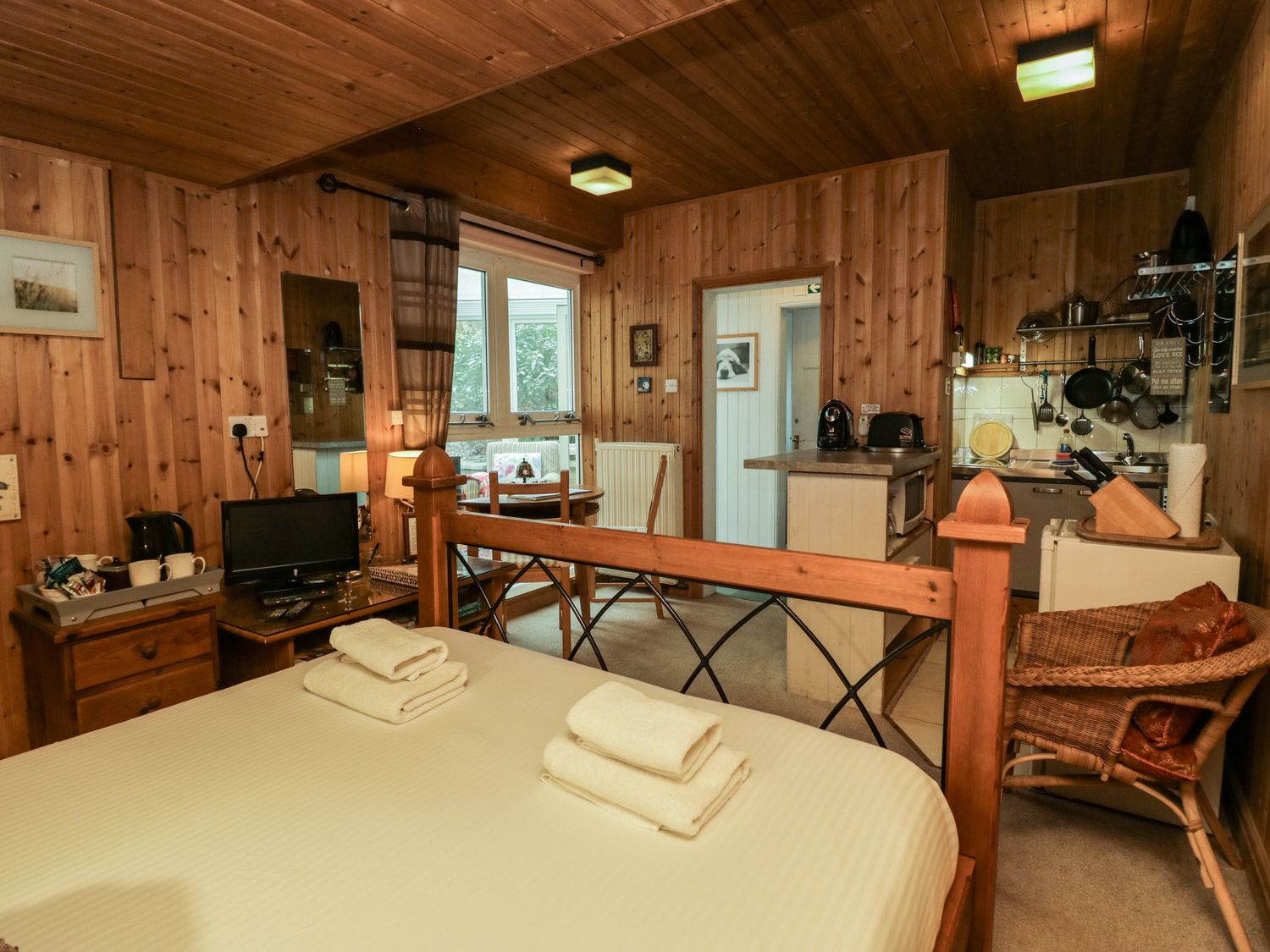 Lake Lodge Studio, Bowness-On-Windermere