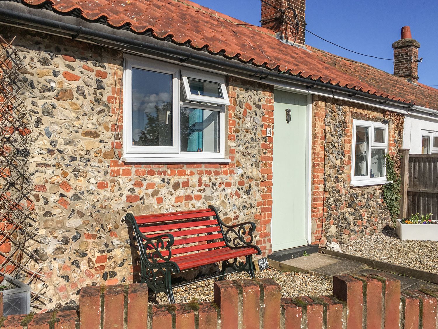 Holly Cottage Framlingham East Anglia Self Catering Holiday Cottage