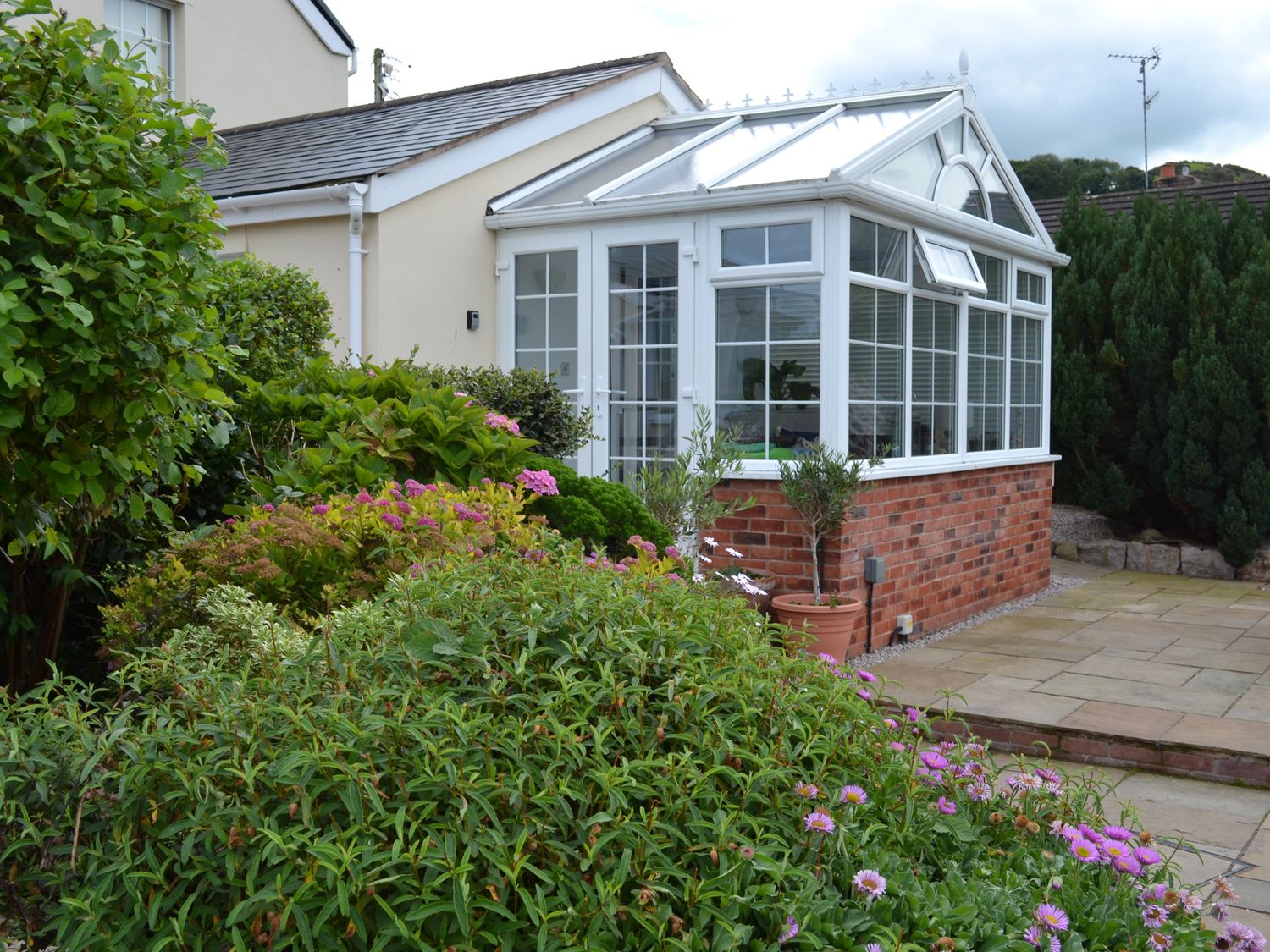 Little House @ Ty Newydd, Llanfair Talhaiarn