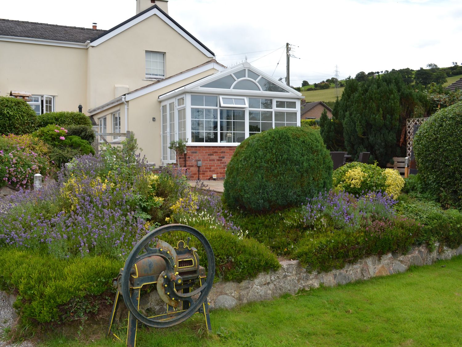 Little House @ Ty Newydd, Llanfair Talhaiarn