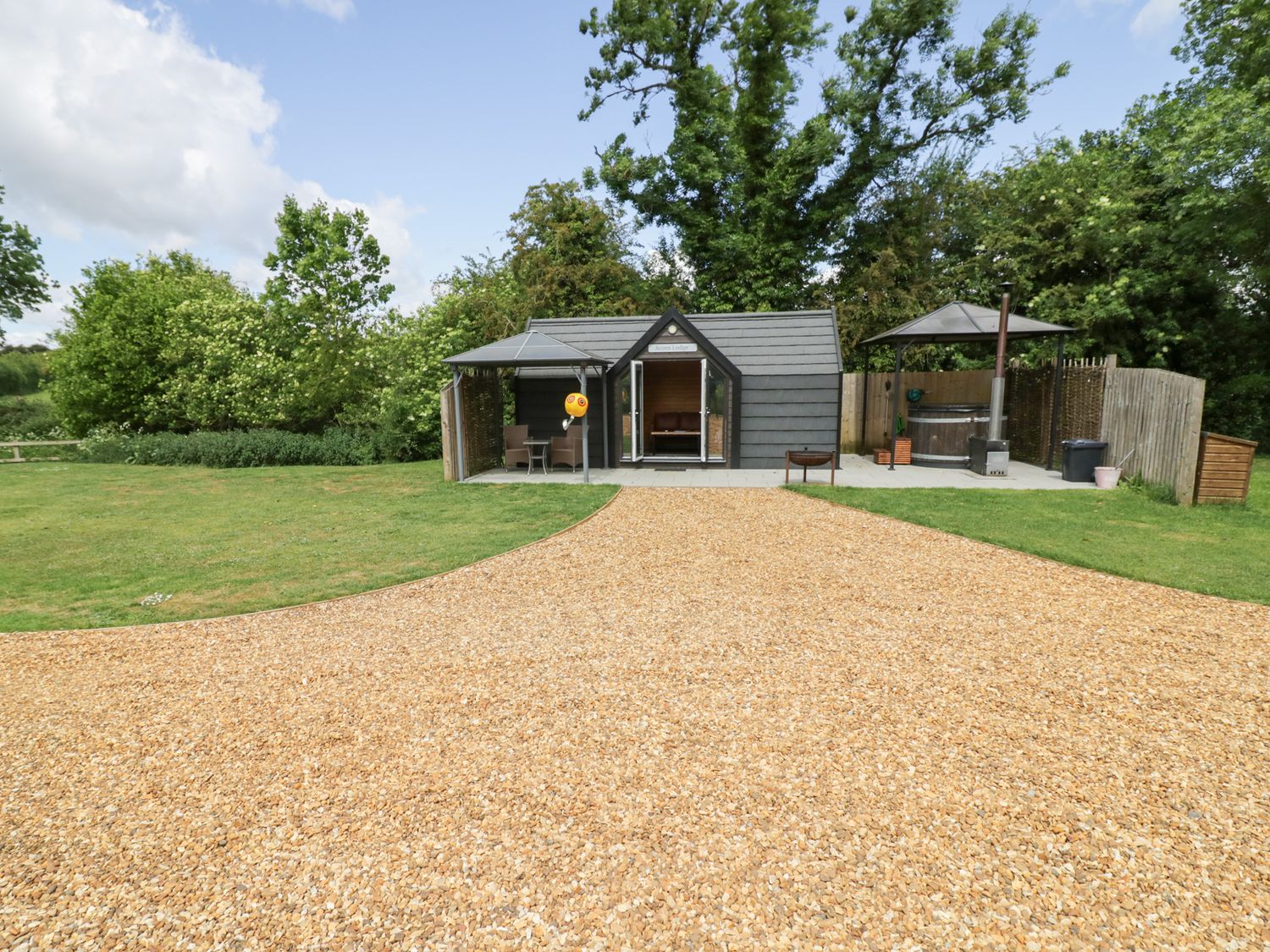 Acorn Lodge, Chacombe