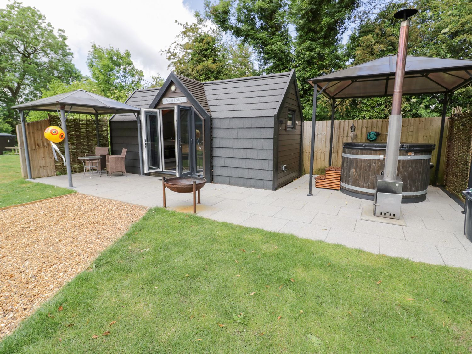 Acorn Lodge, Chacombe