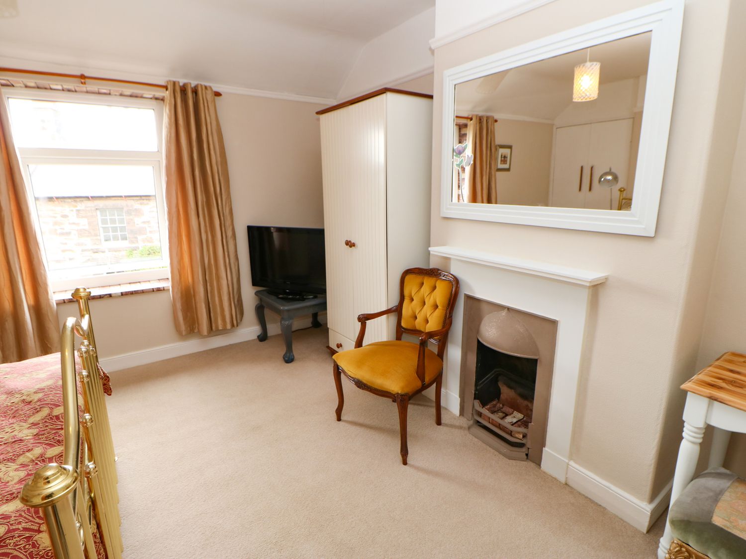 Property photo 15 of 24