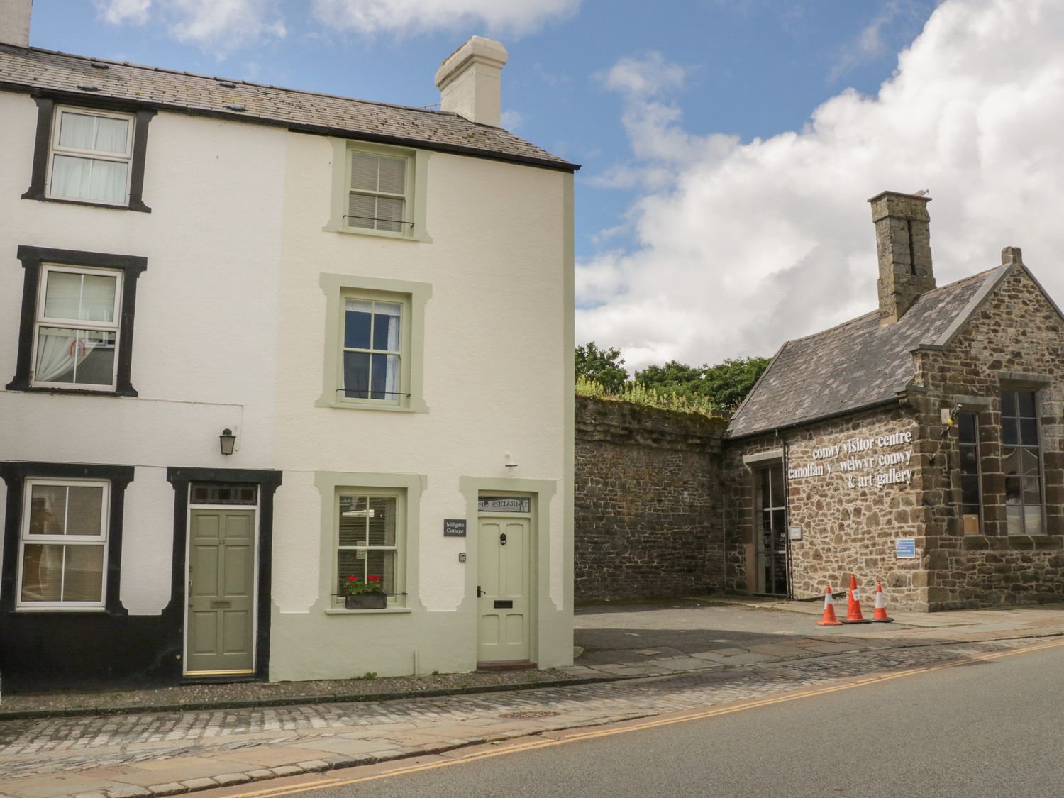 Millgate Cottage Conwy Self Catering Holiday Cottage