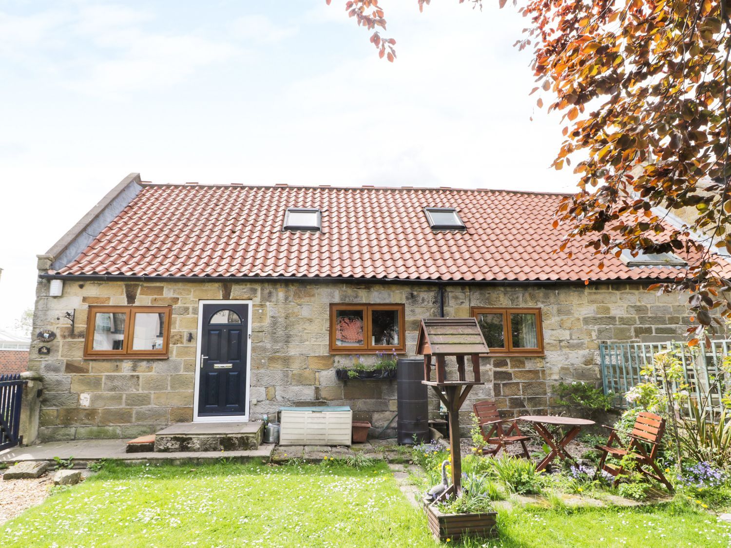 Photo of Fern Cottage Hinderwell ( Ref 1046579 ) sleeps 6 - Rent holiday cottage in Hinderwell near Staithes North Yorkshire