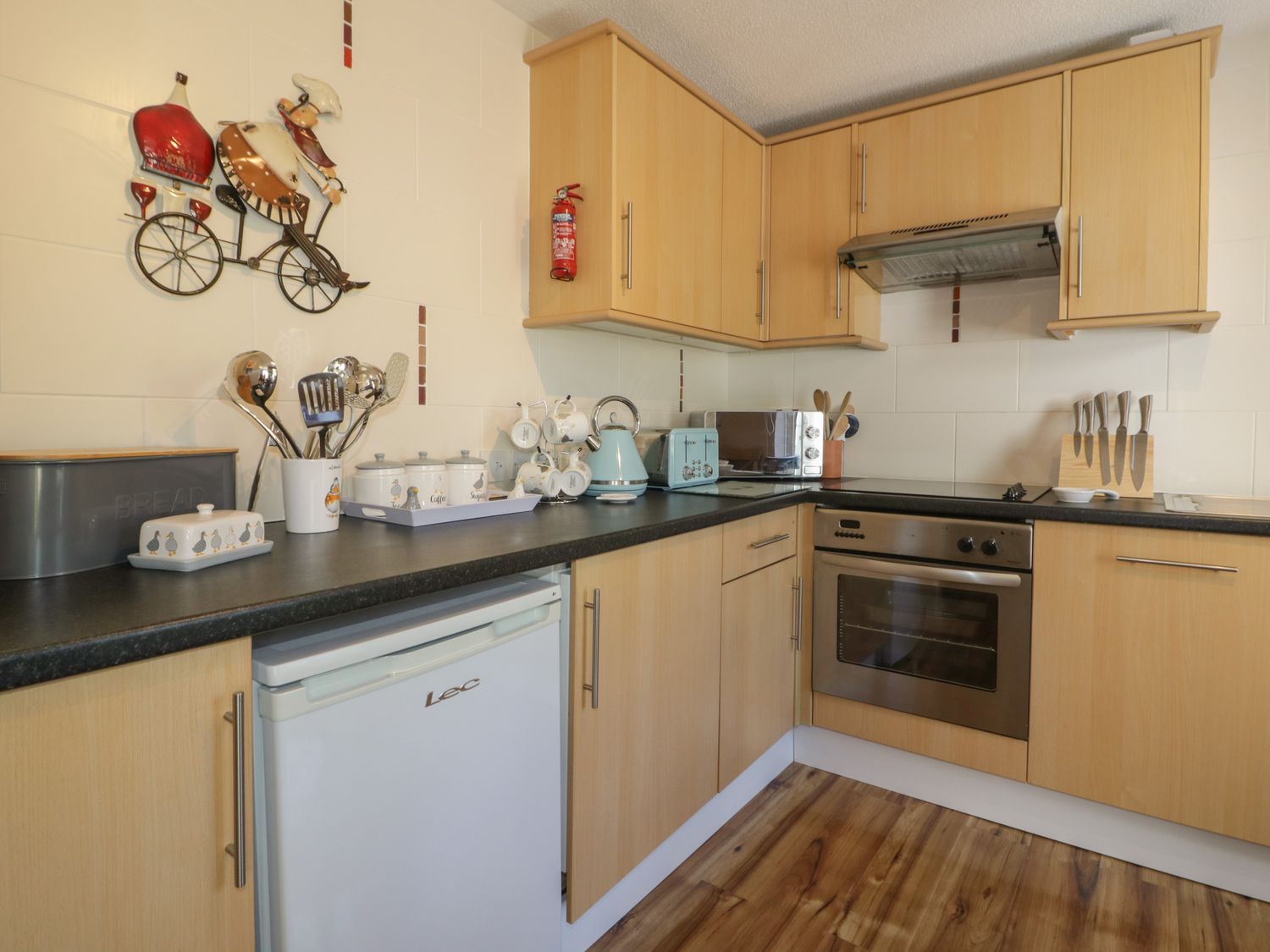 6 Manorcombe Bungalows, Callington