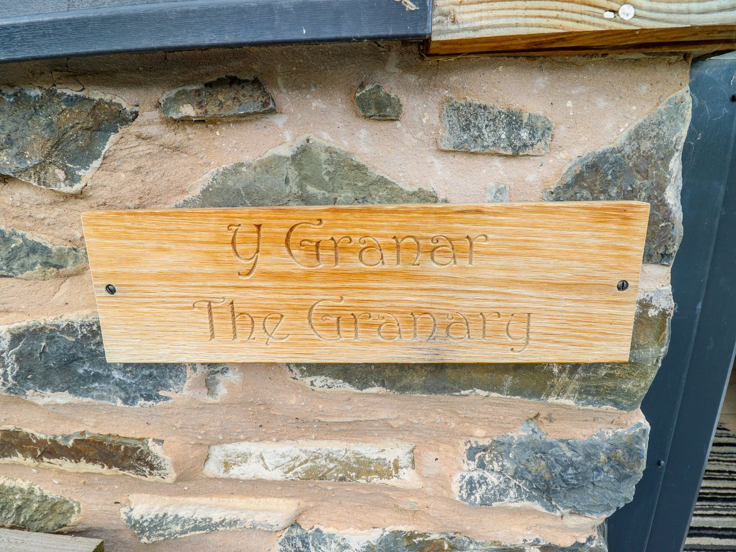 Y Granar (The Granary), Llanrhaeadr-Ym-Mochnant