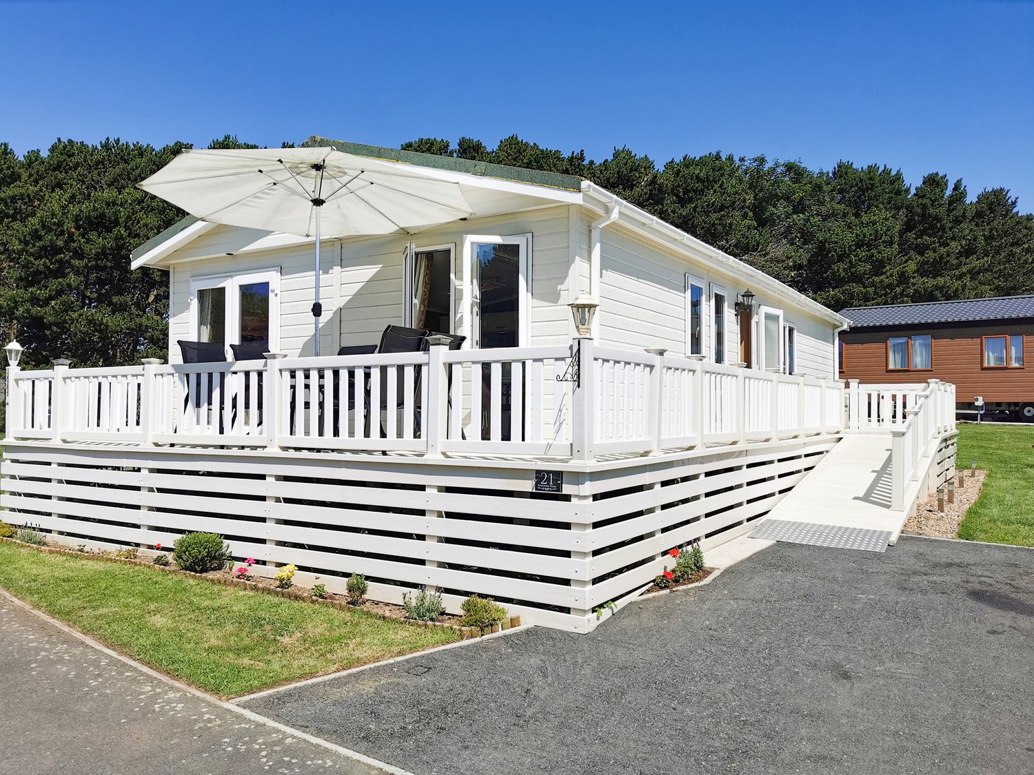 Holiday park near Scarborough - Cayton Bay Holiday Park near Cayton village - Self catering accommodation near Yorkshire Coast - Scarborough Holiday Park in North Yorkshire