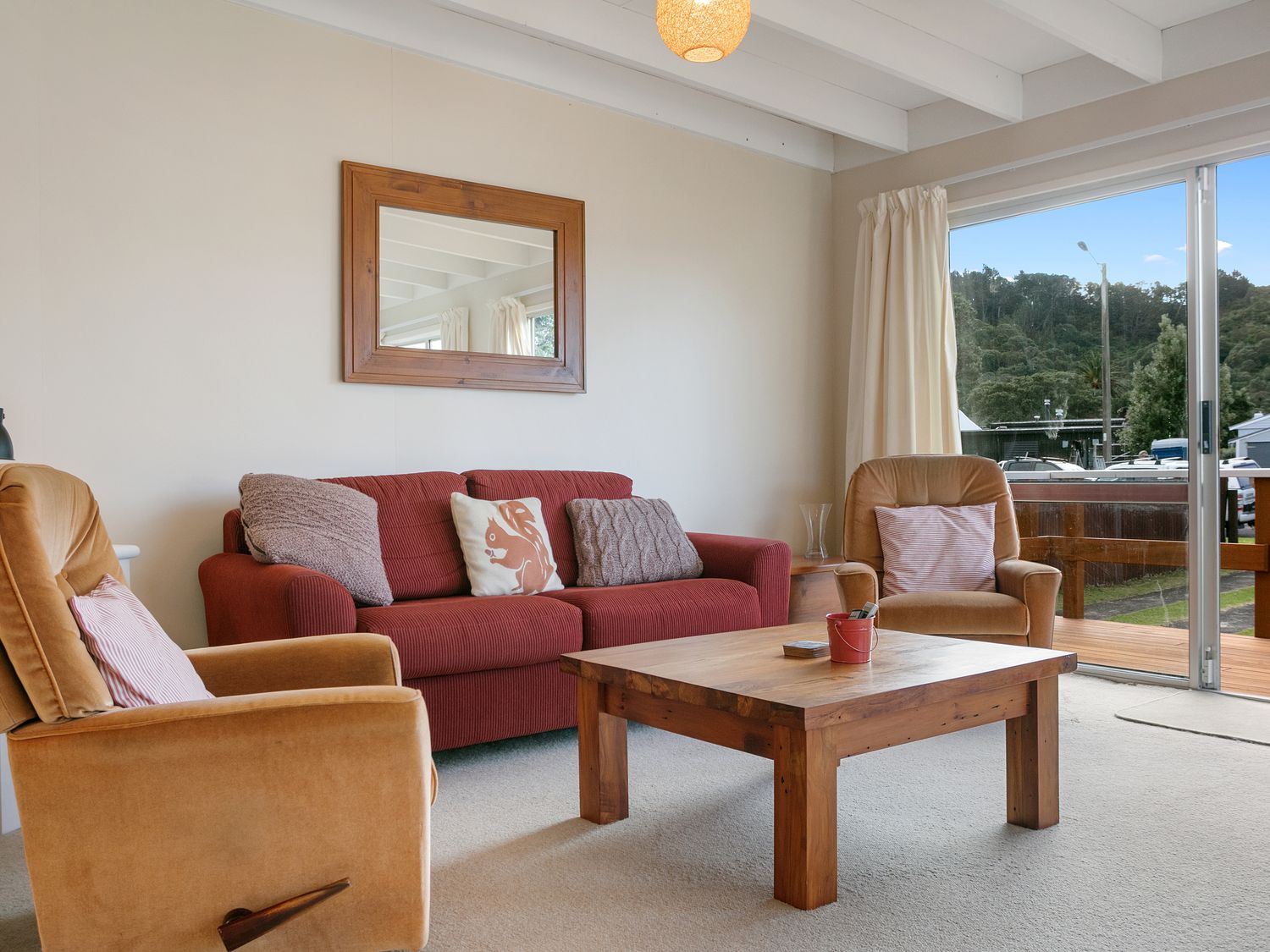 Clara's Togs and Towels - Waihi - Bachcare NZ                     photo 2
