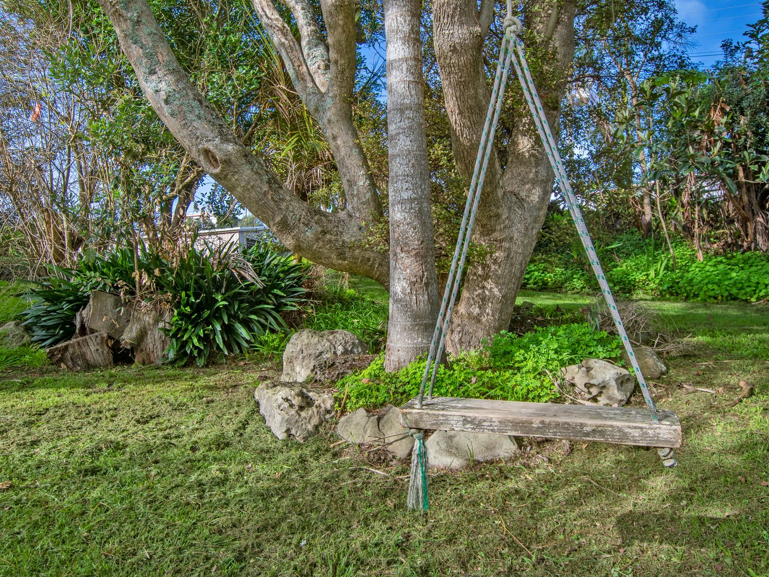 Beachy Bach - Mangawhai Heads Holiday Home                     photo 25