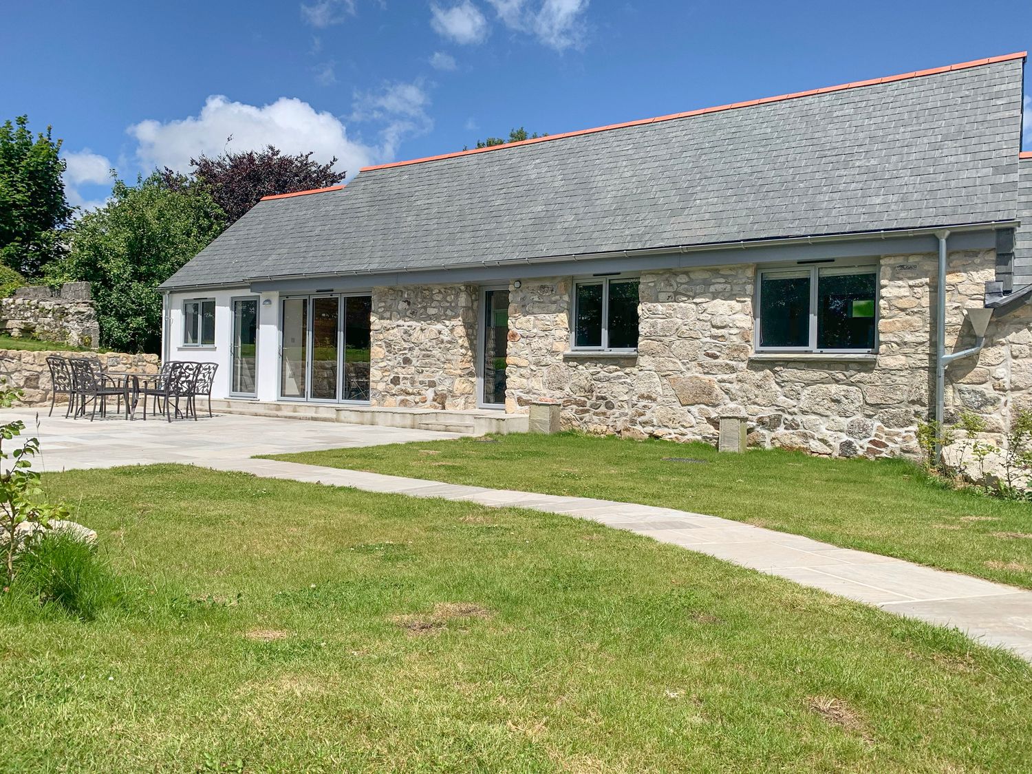 The Corn Store St Stephen Hallivick Cornwall Self Catering