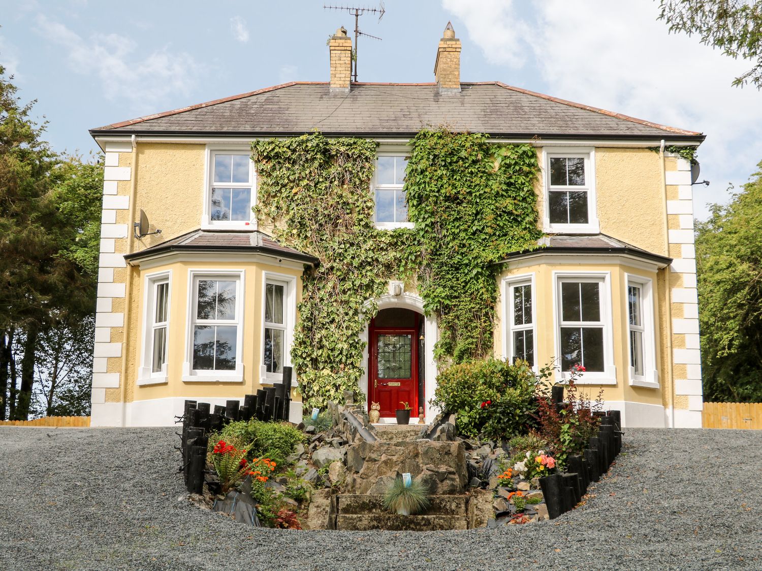 Church View Manor Castleblayney, County Monaghan Lough Egish Self