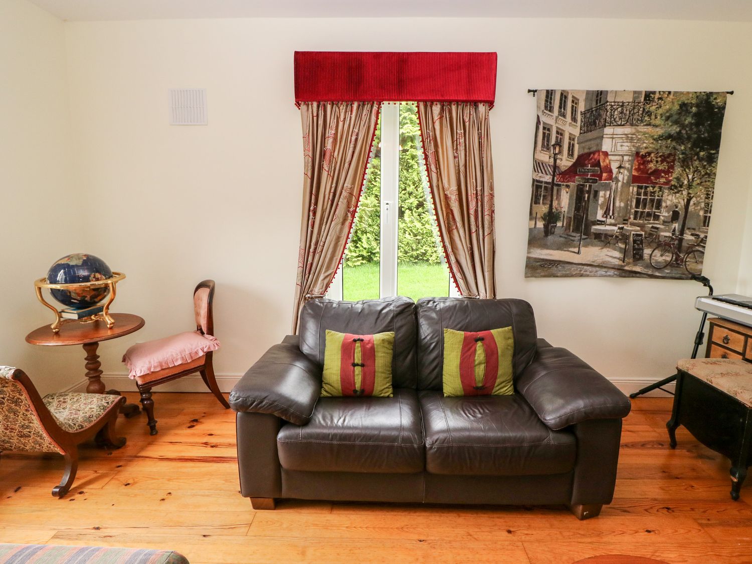 Property photo 8 of 28