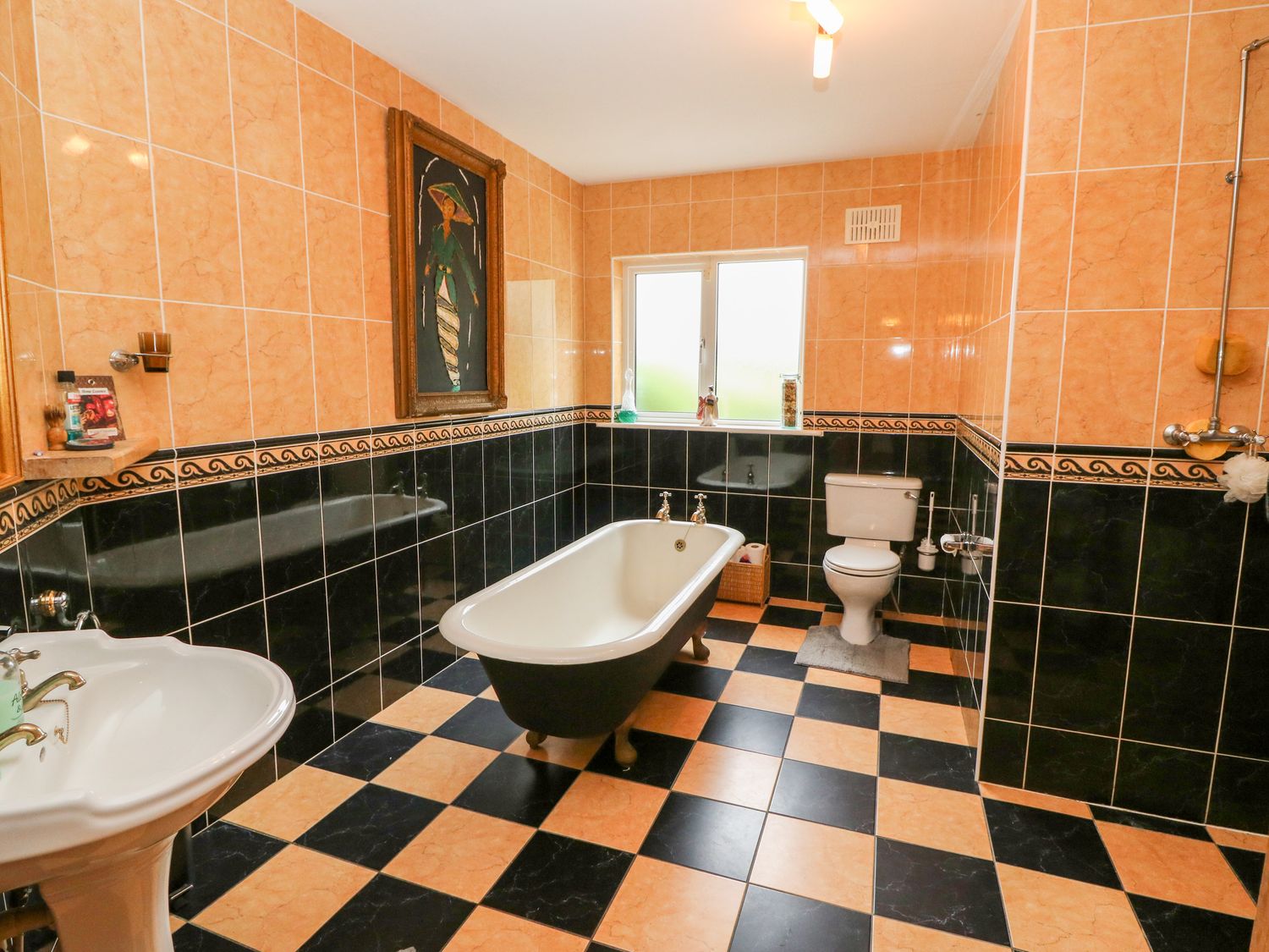 Property photo 21 of 28