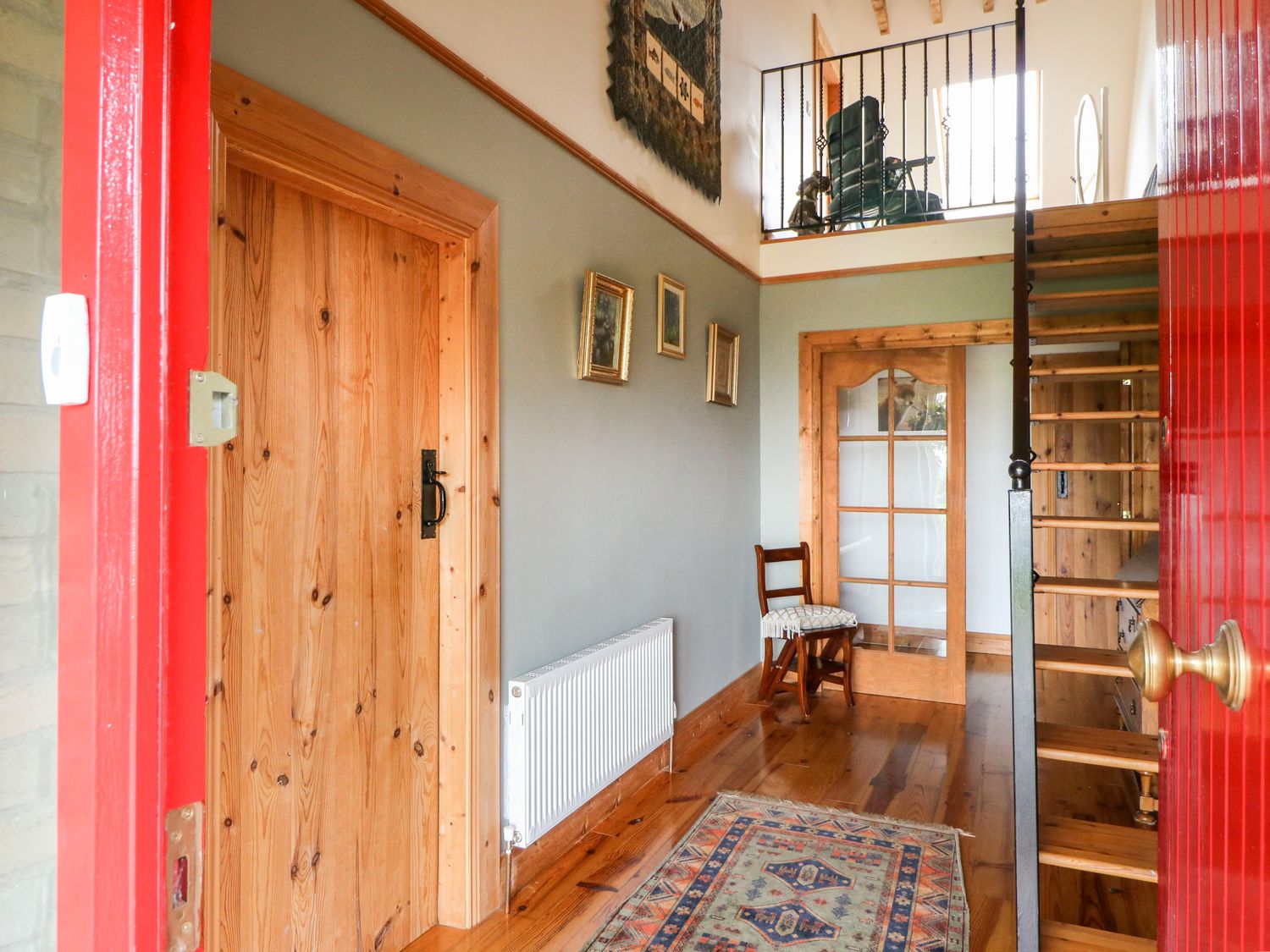 Property photo 3 of 28