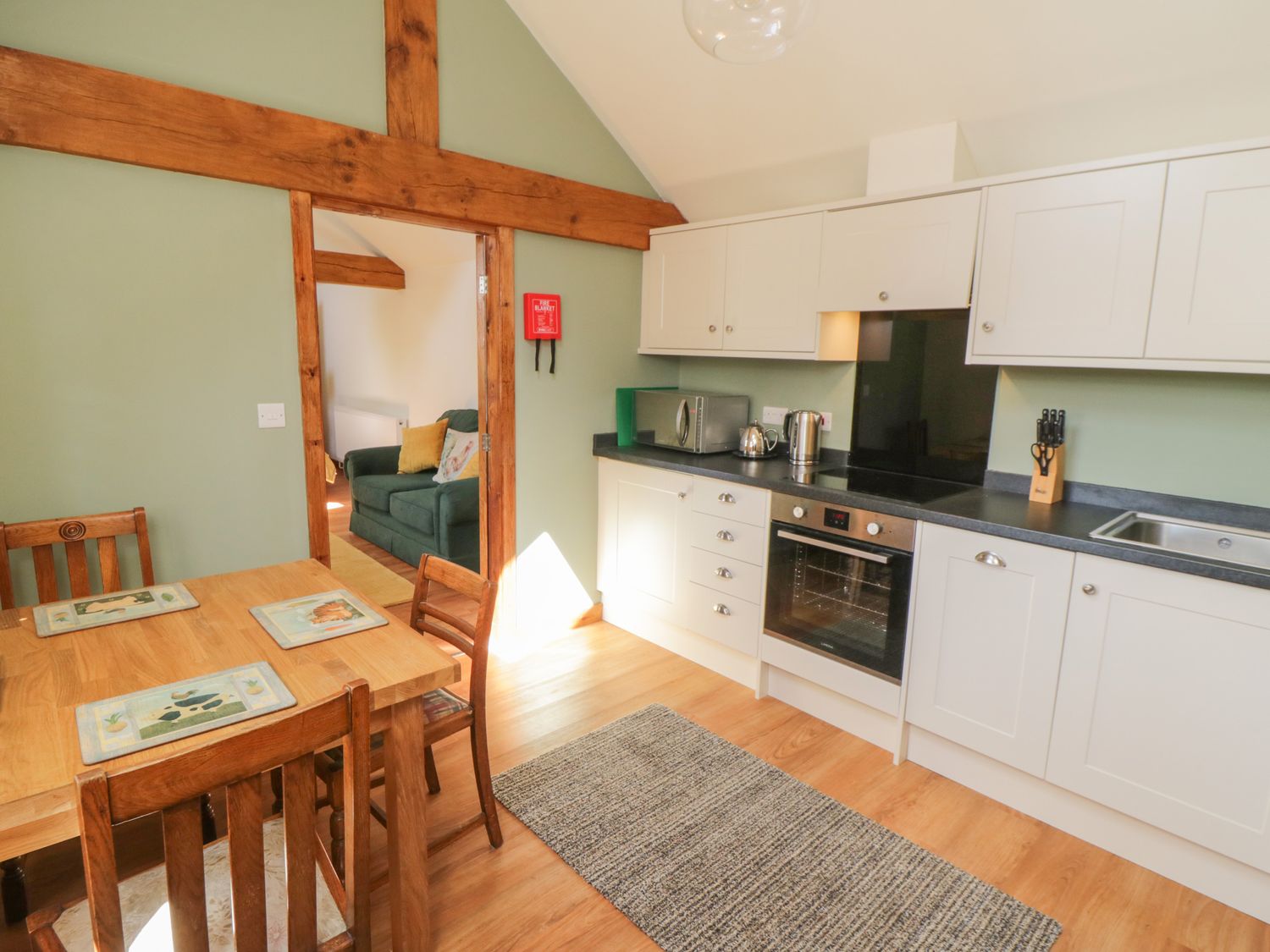 Yeomans Cottage Allerston ( Ref 1053249 ) Holiday cottage in Allerston for a couple