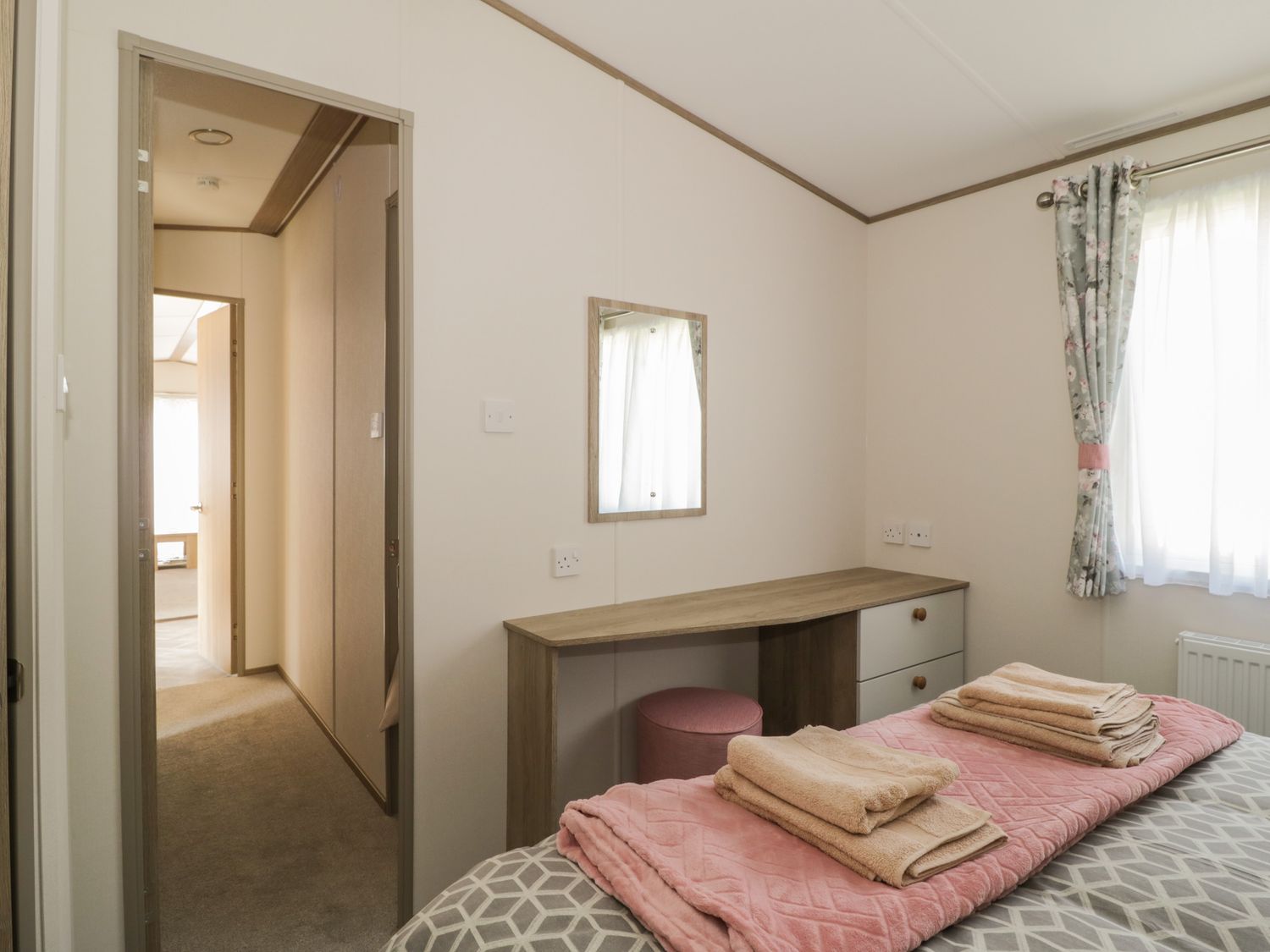 Property photo 12 of 13