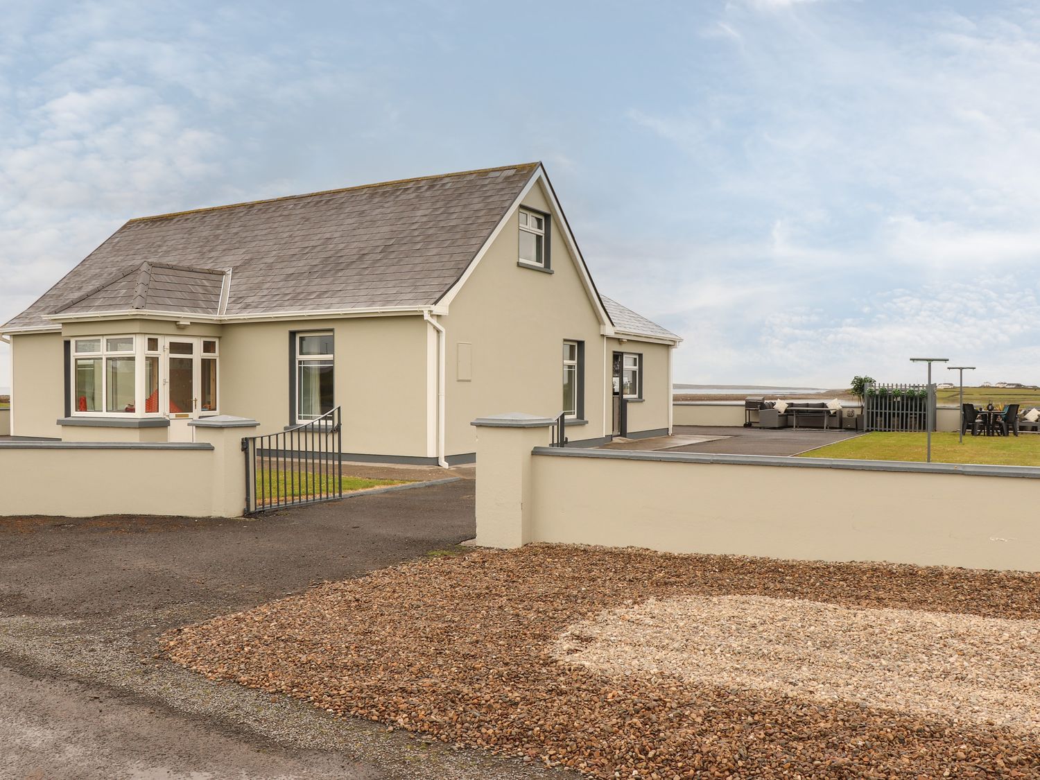 Sea View Lodge - County Clare - 1054100 - photo 1