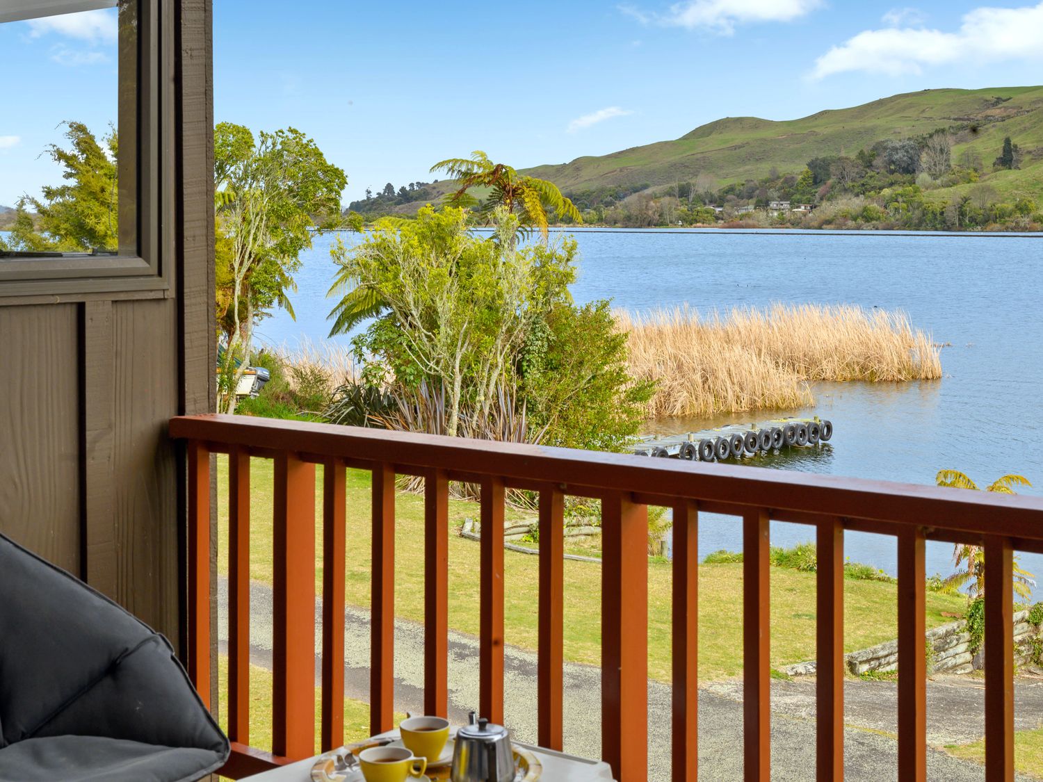 Escape to the Lake - Lake Rotoiti Bach                     photo 2