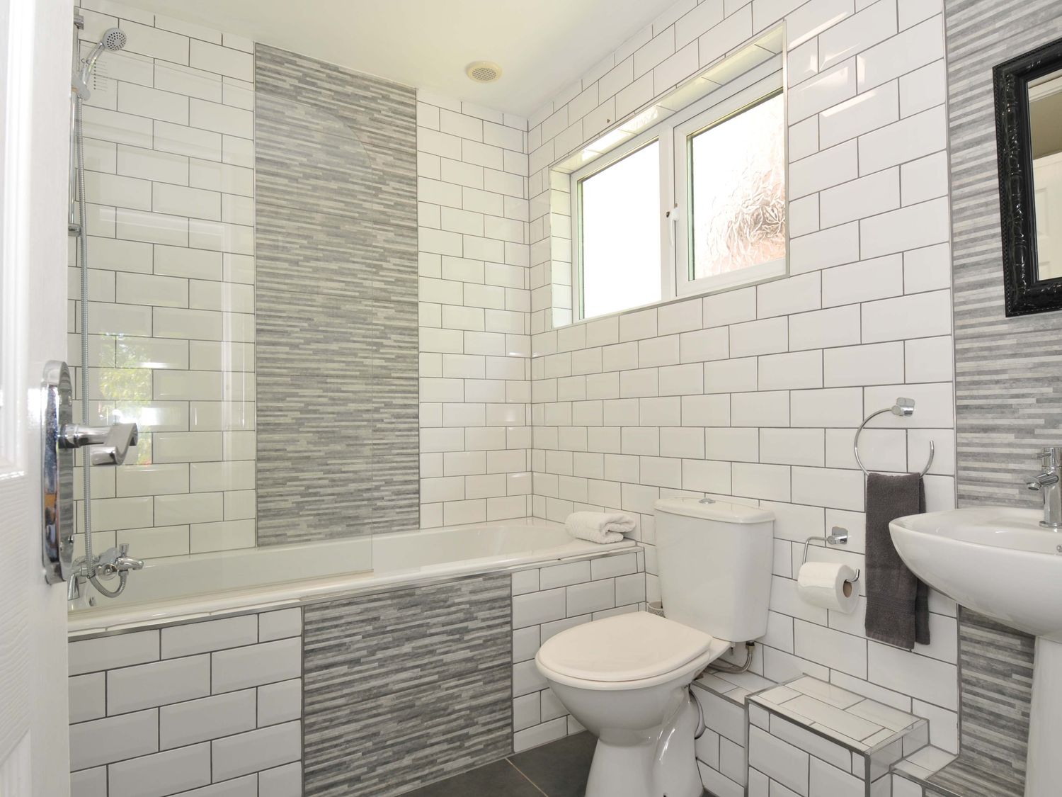 59 Valley Lodge, Gaerwen