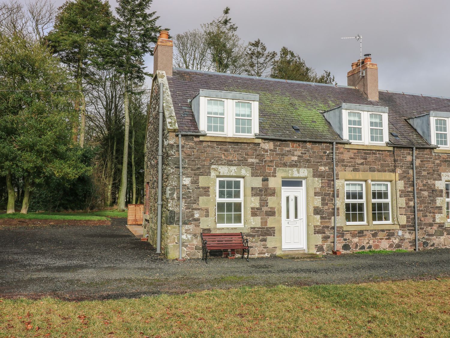 3 Hoselaw Farm Cottages, Kelso | Holiday Cottage | Bird Spot