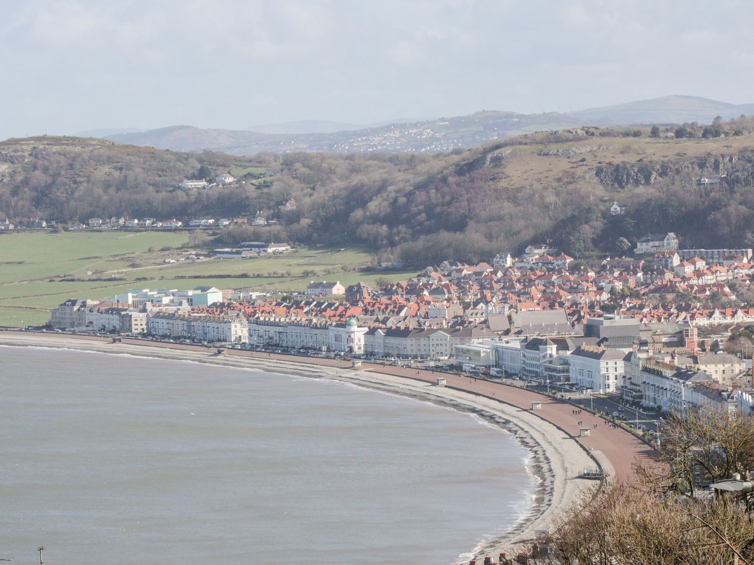 Mountain View Close, Mochdre