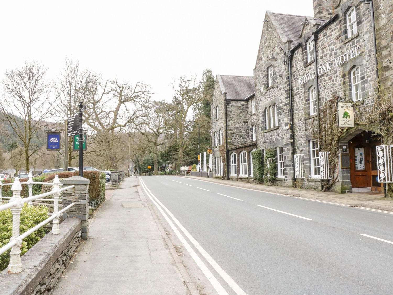 Mountain View Close, Mochdre