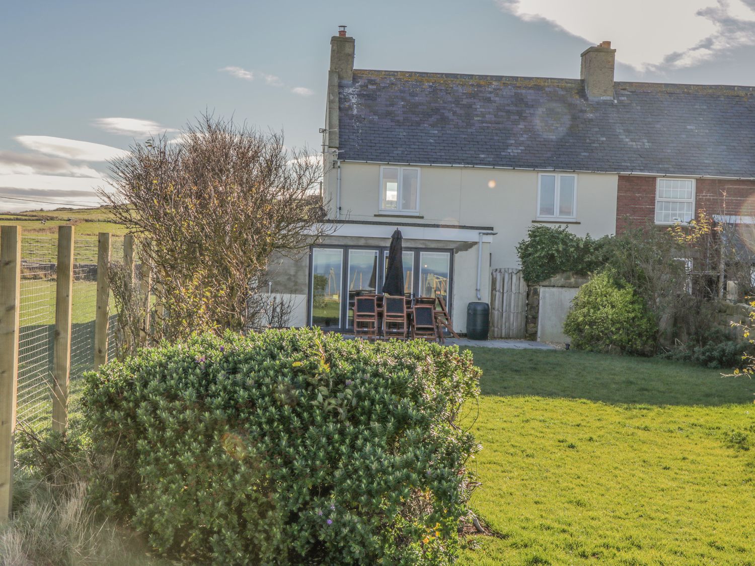 Photo of Voebroch Kettleness ( Ref 1057769 ) Self catering in Kettleness near Staithes sleeps 10 guests - North Yorkshire coast area