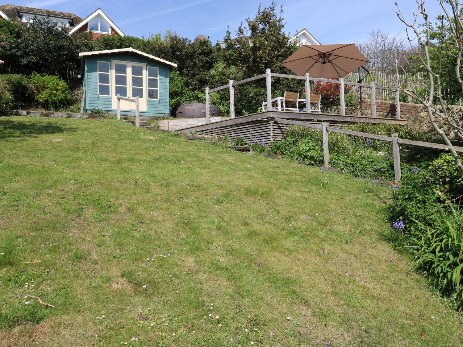 Overchurch, Hythe