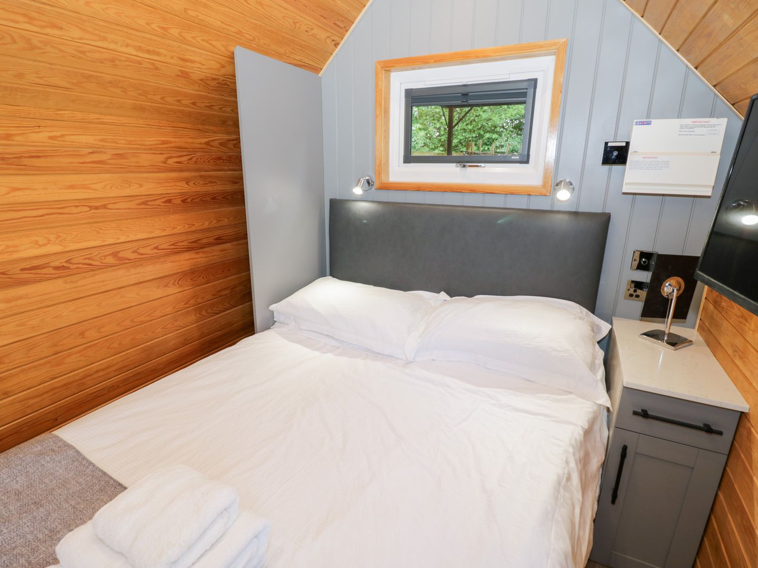 Willow Lodge, Chacombe