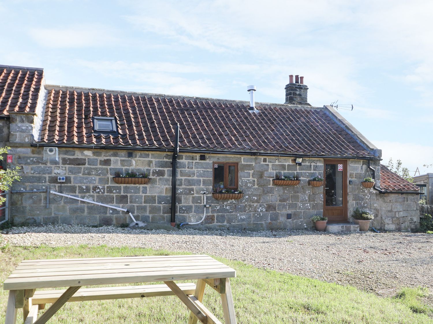 Dovecote Cottage ( Ref 1058245 ) Holiday cottage in Cloughton near Scarborough - Accommodation sleeps 2 people