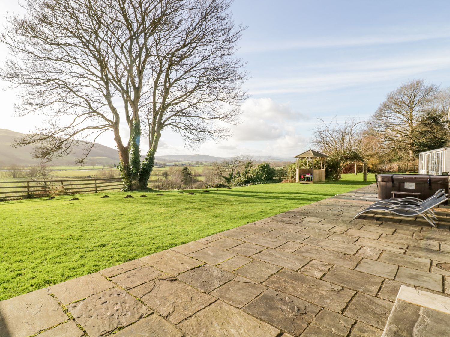 Old Rectory East, Aberhafesp