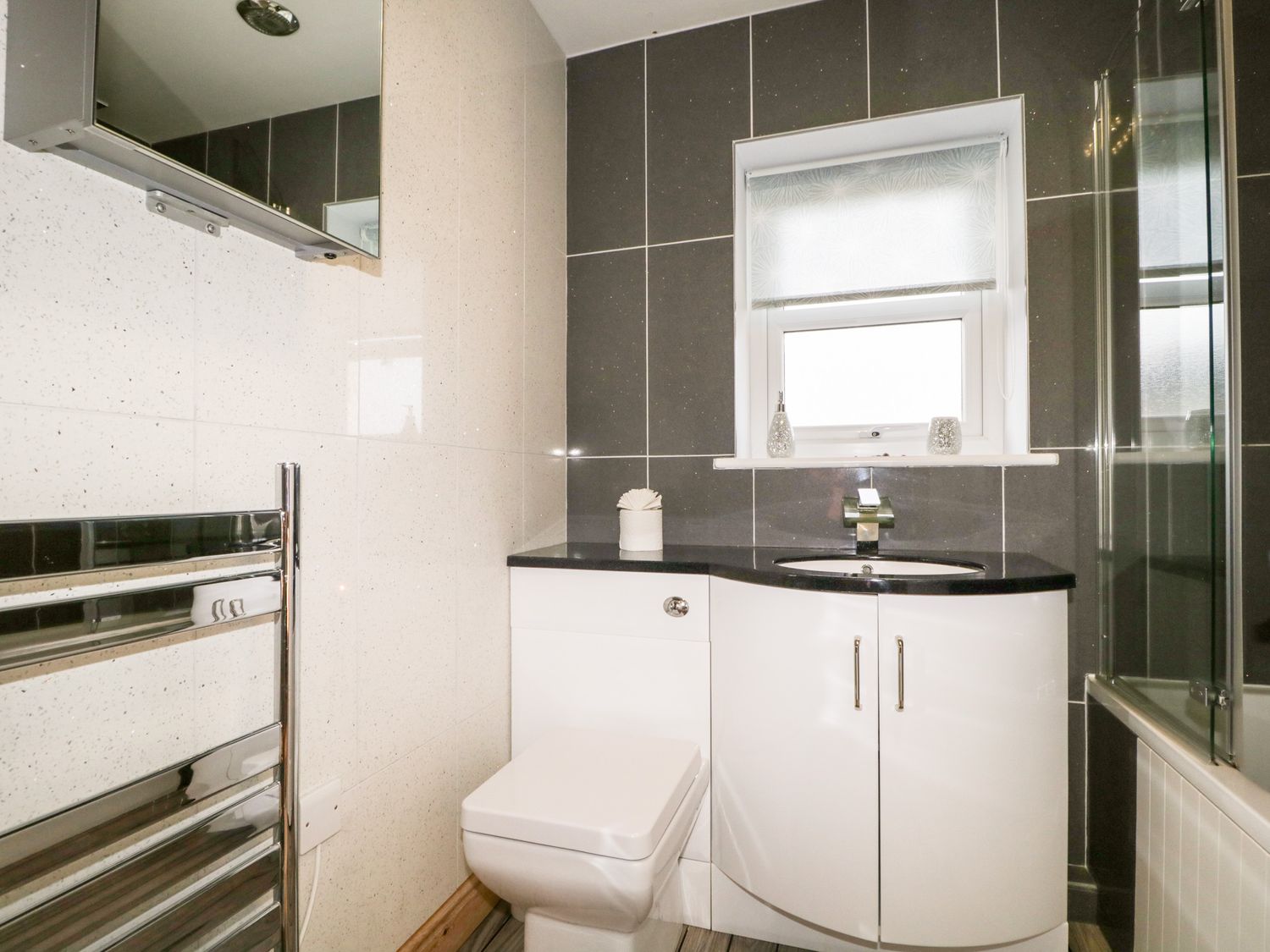 Property photo 21 of 26