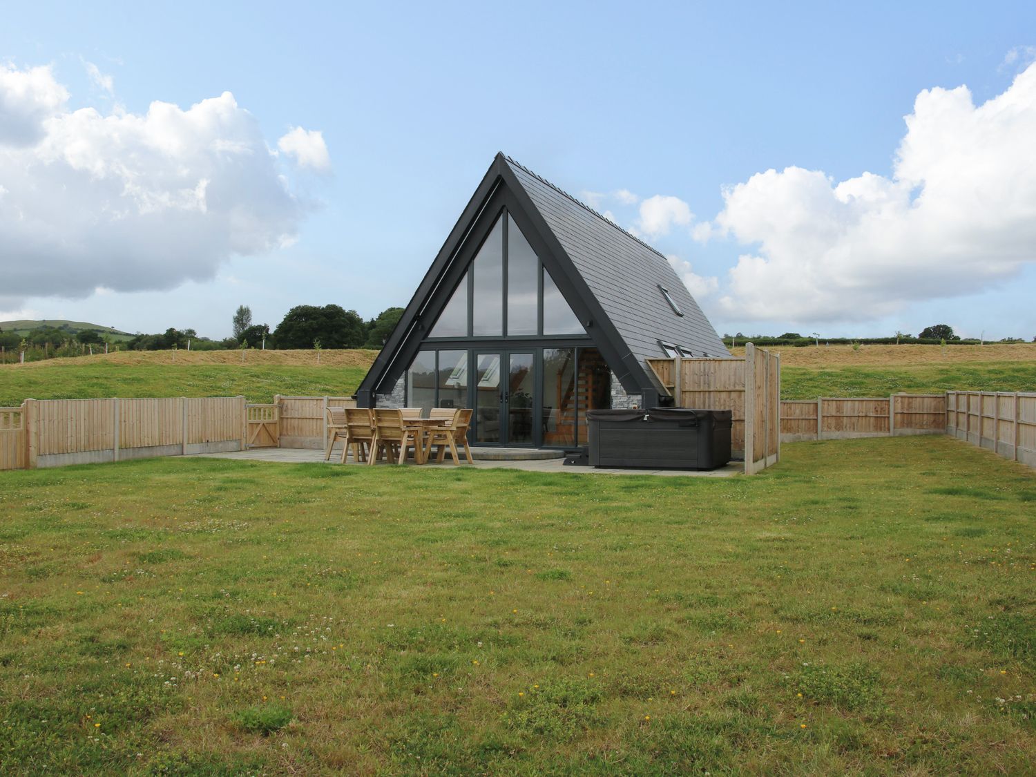 Brecknock Cheviot, Llandrindod Wells