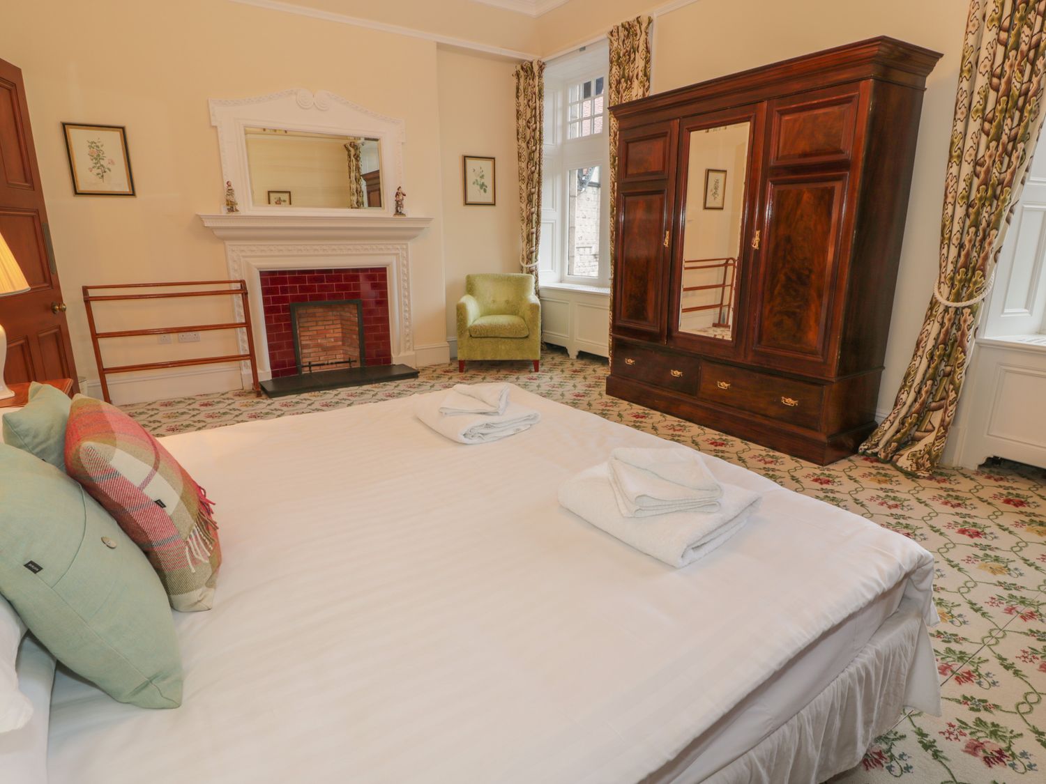 Property photo 16 of 30